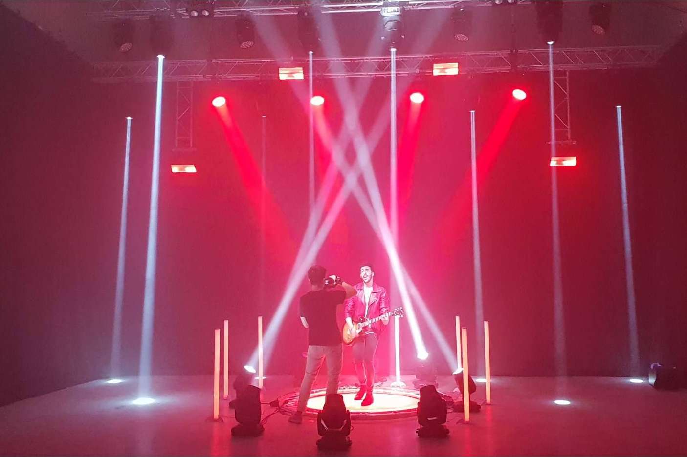 Alquiler de plató y espacios para rodajes, videoclips, publicidad, cine, TV, en las instalaciones de DCPRO S.L.