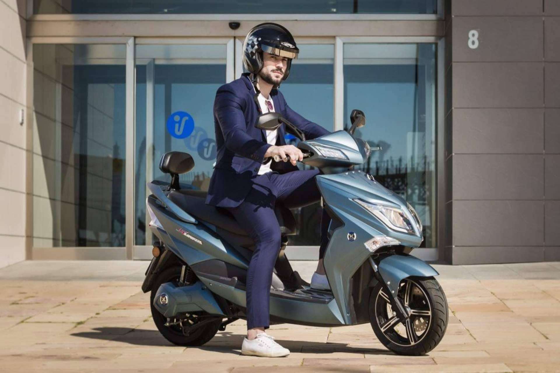 SUNRA supera los 30 millones de motos eléctricas vendidas