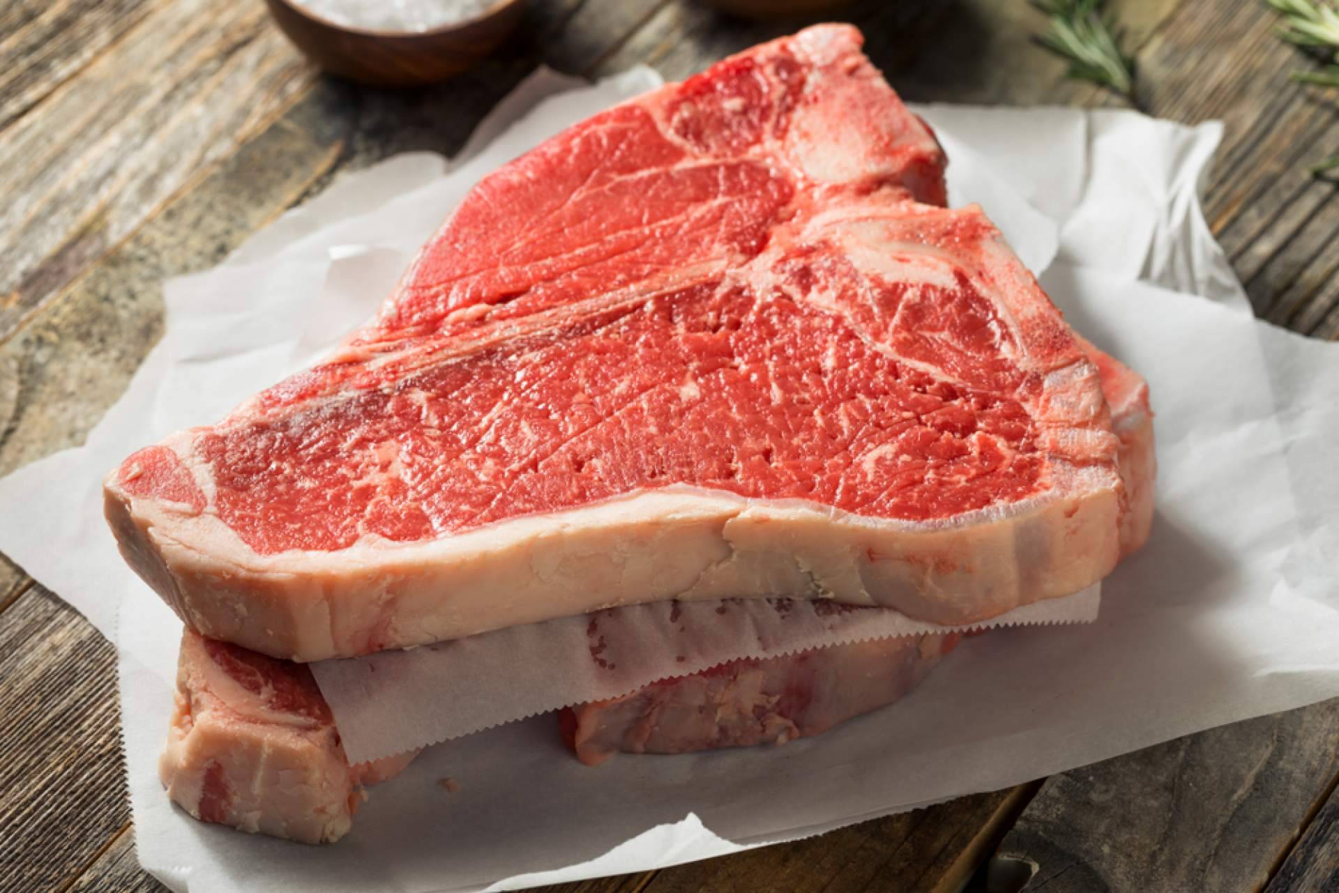 La carne roja como parte de la cocina tradicional española en el restaurante Sal Gorda