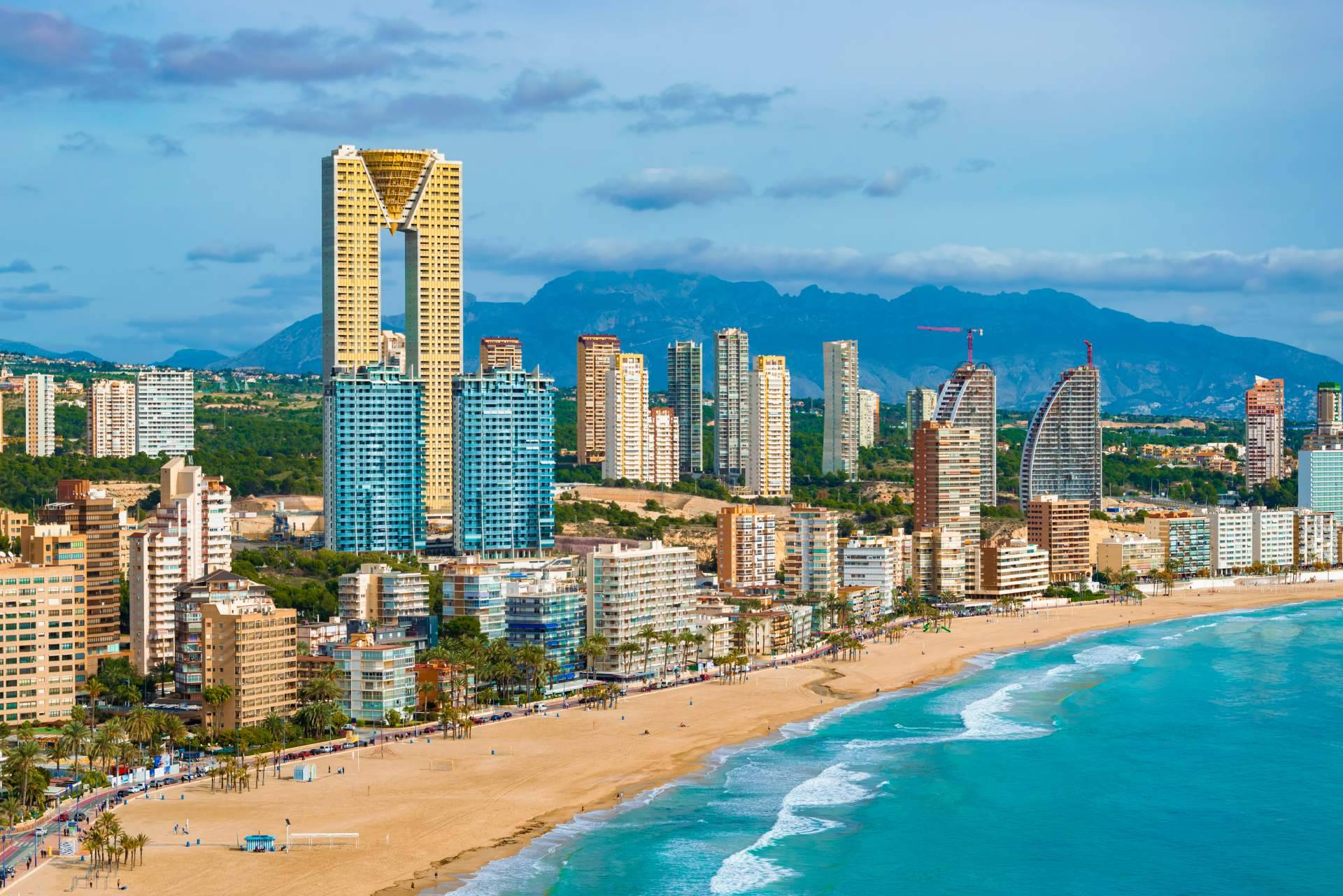 Viviendas en Benidorm y comarca con la inmobiliaria Pedro Torres 10x
