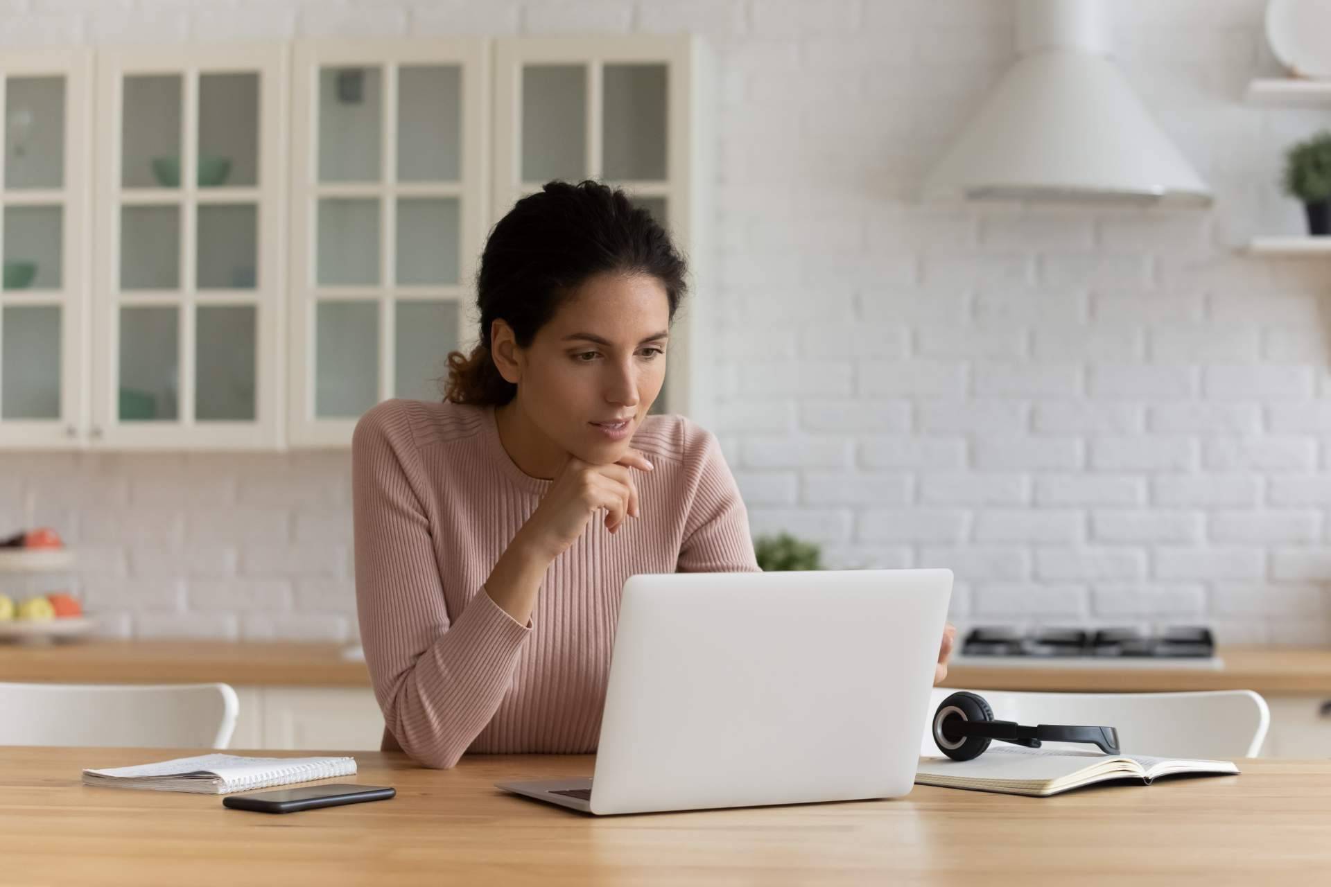 Reskilling y upskilling en Madrid, con Eskeel, Business School