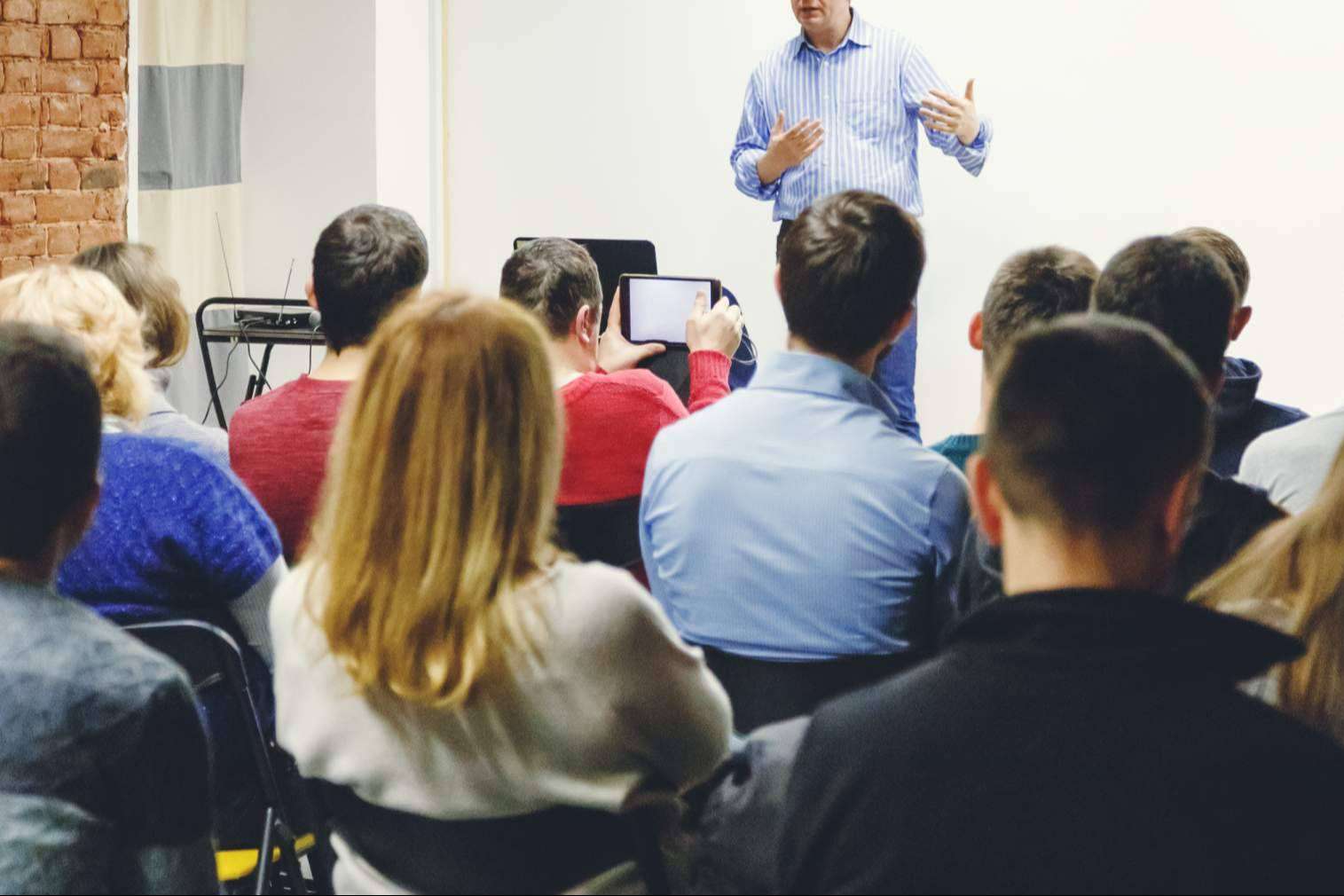 Profesores de español con visado de trabajo en Sydney, la búsqueda de Spanish Blackboard Academy
