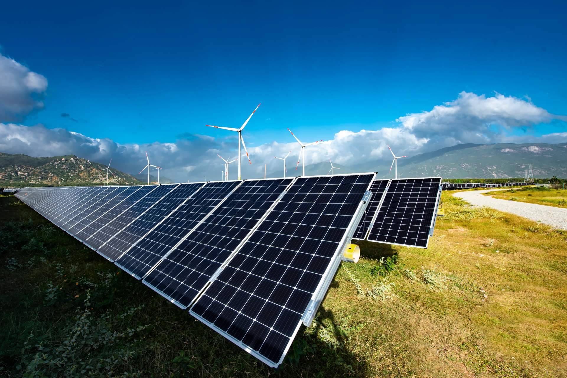 Las placas fotovoltaicas de autoconsumo del Grupo Alisios permiten llegar a la independencia energética
