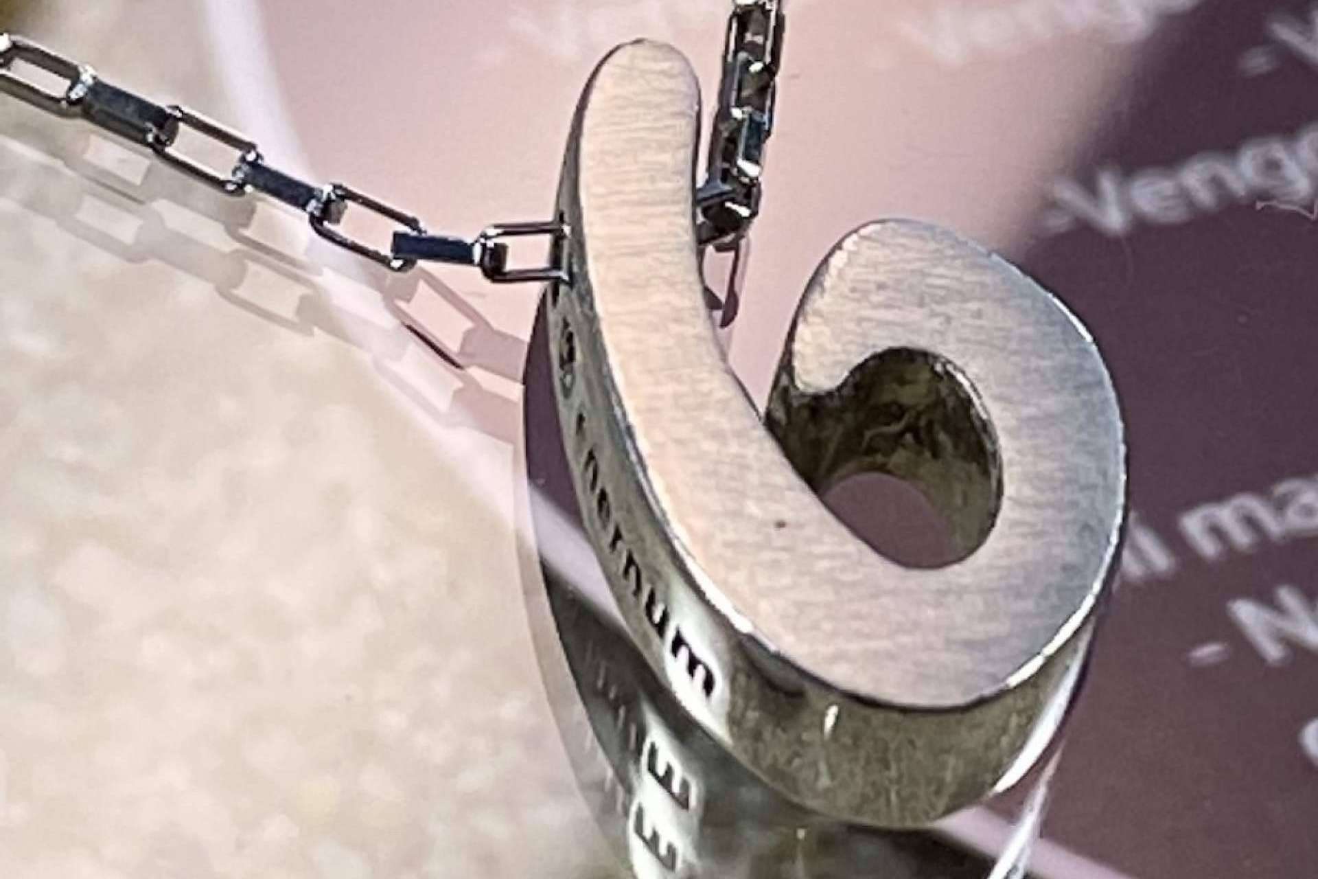 En la próxima edición del Mercado de Diseño en Madrid estará presente la firma de joyas Enernum
