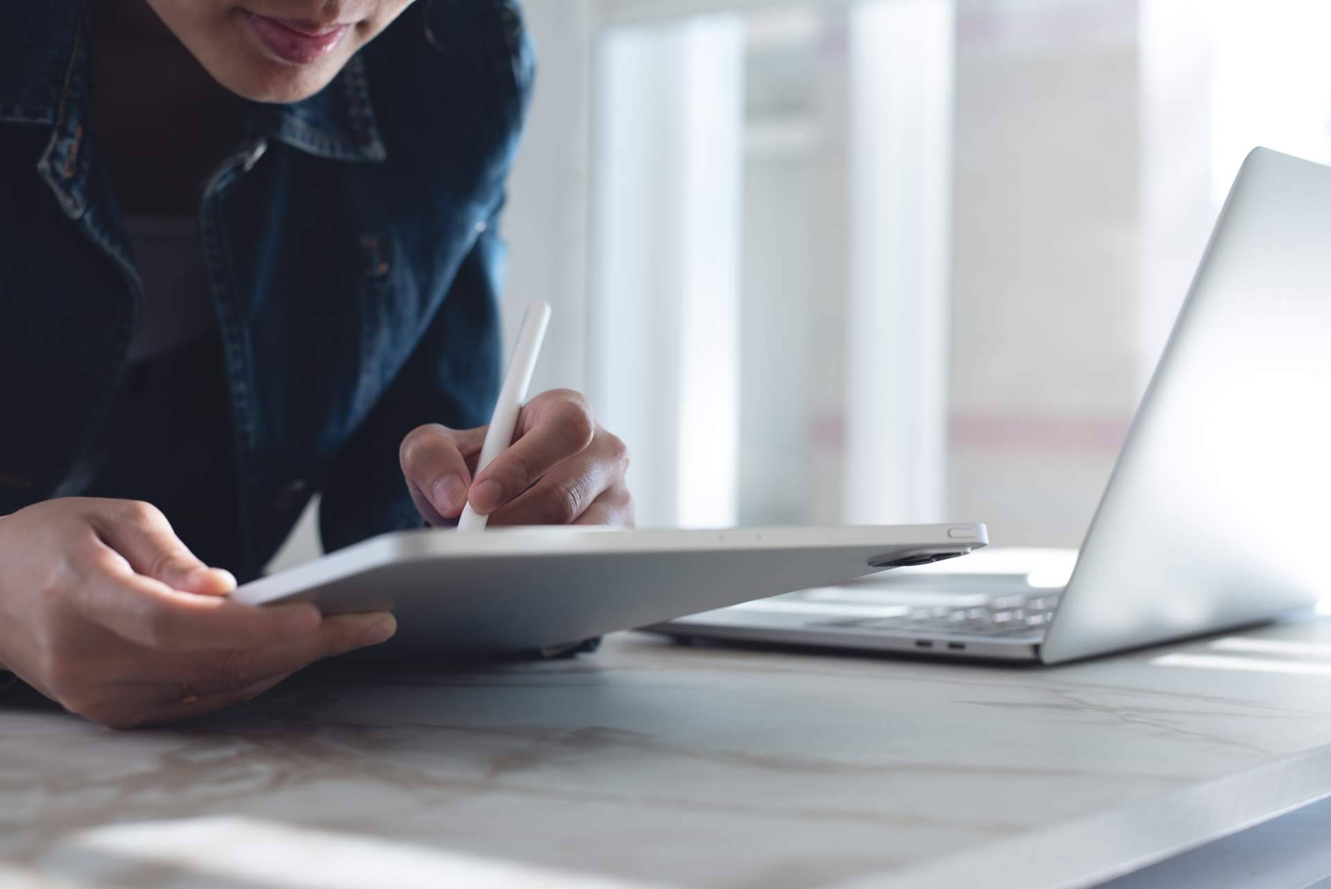ADocum y la digitalización de documentos para optimizar los procesos y flujos de trabajo en diferentes sectores