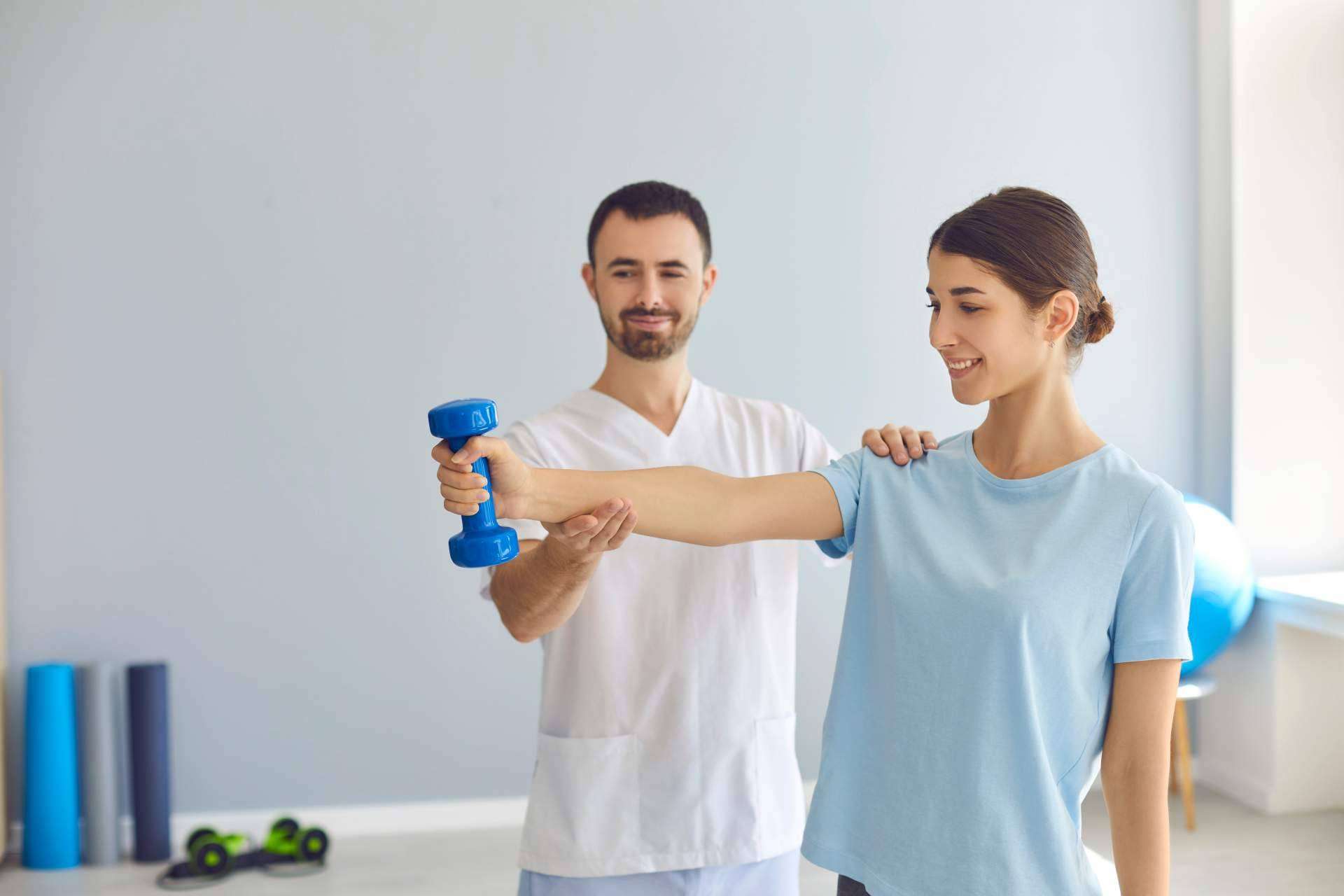 Clínica Axial, centro de fisioterapia deportiva en Barcelona, explica la importancia del masaje deportivo