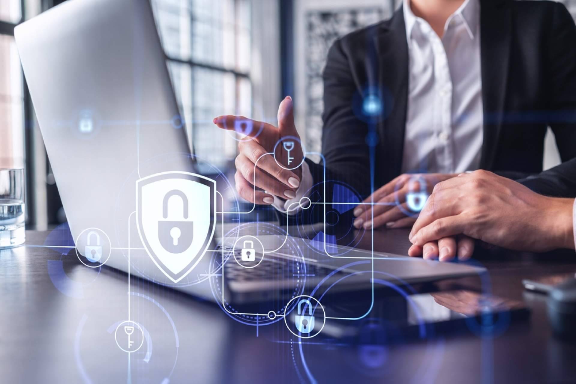El mantenimiento informático para evitar a los hackers es de vital importancia, con El Informático Personal