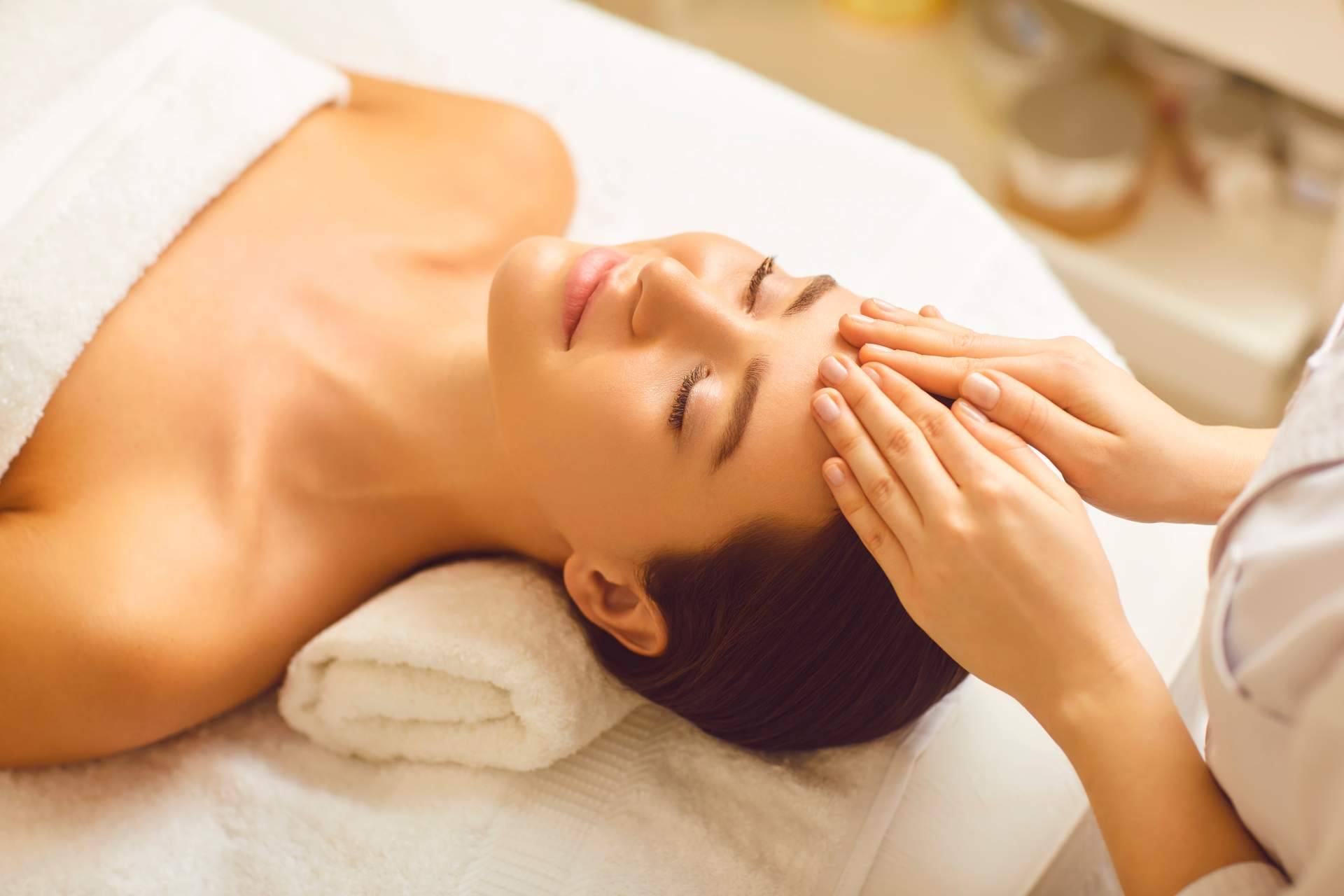 Cuáles son las características del Masaje Facial Japonés® de The Garden