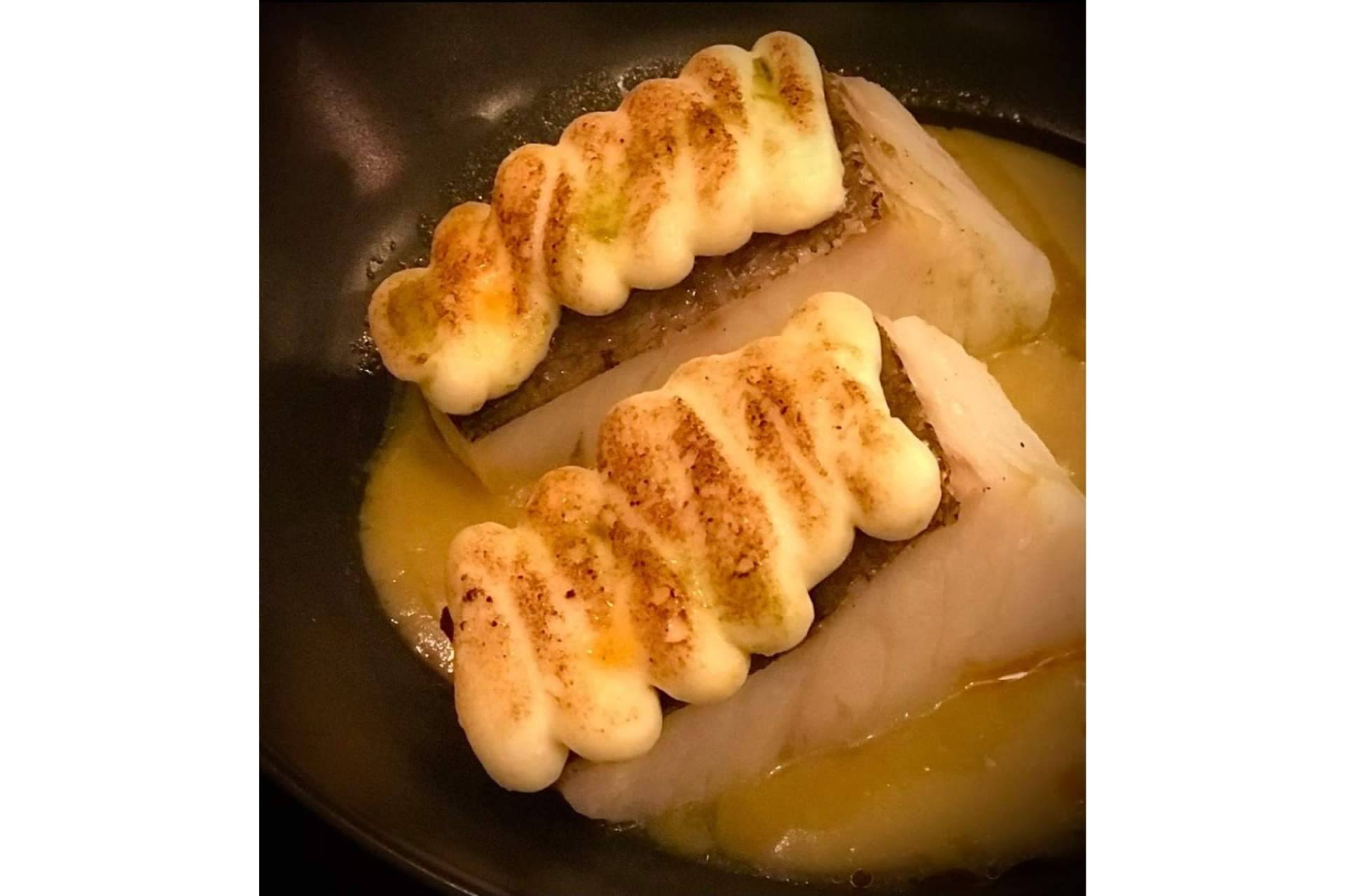 Hikei Orduña y su bacalao confitado con porrusalda y alioli