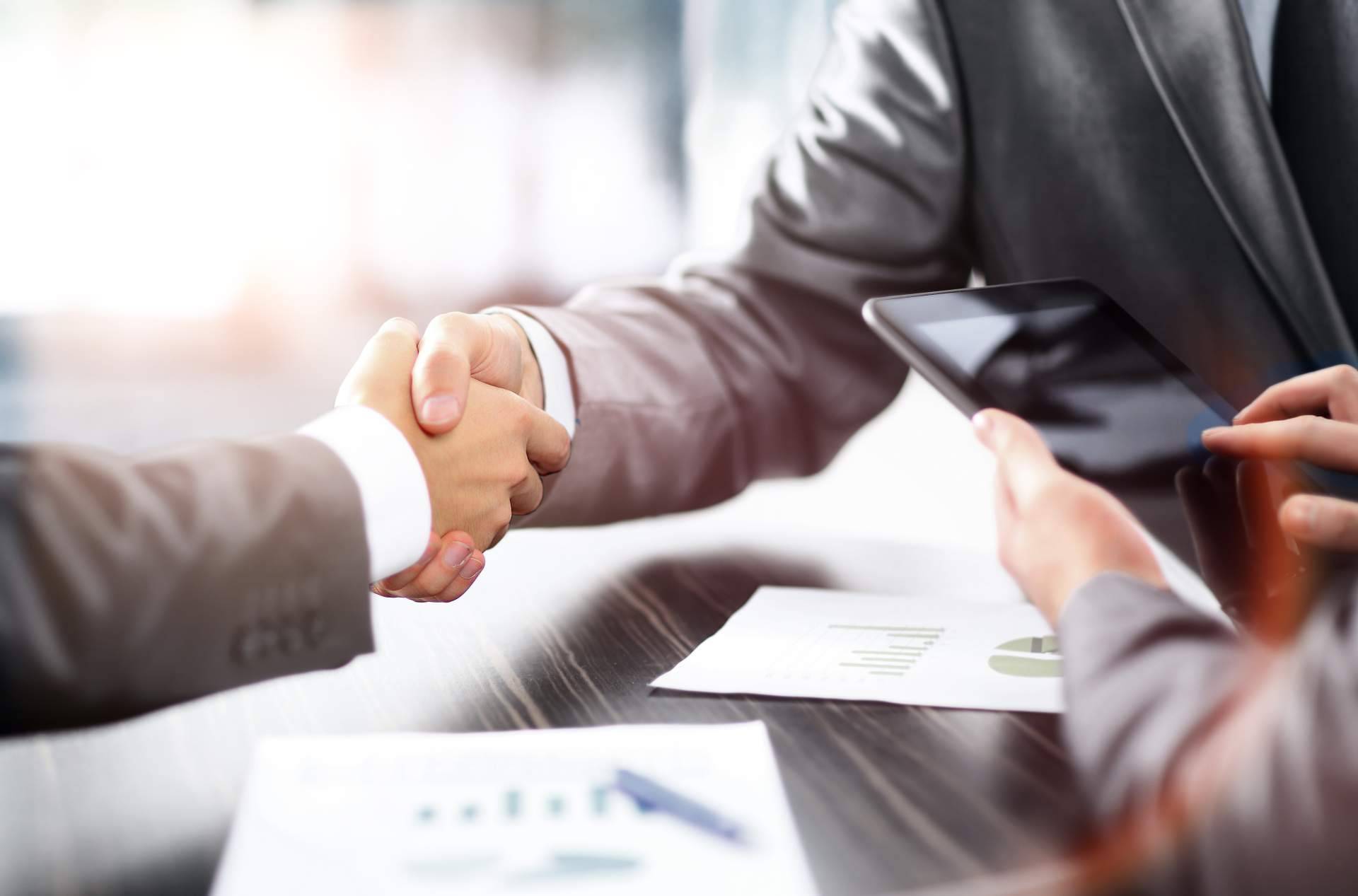 BirdCapital, especialista en financiación para autónomos, pequeñas empresas y comercios