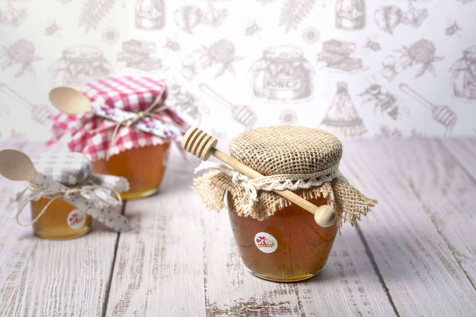 Obsequiar las propiedades de la miel natural española Deliciosso