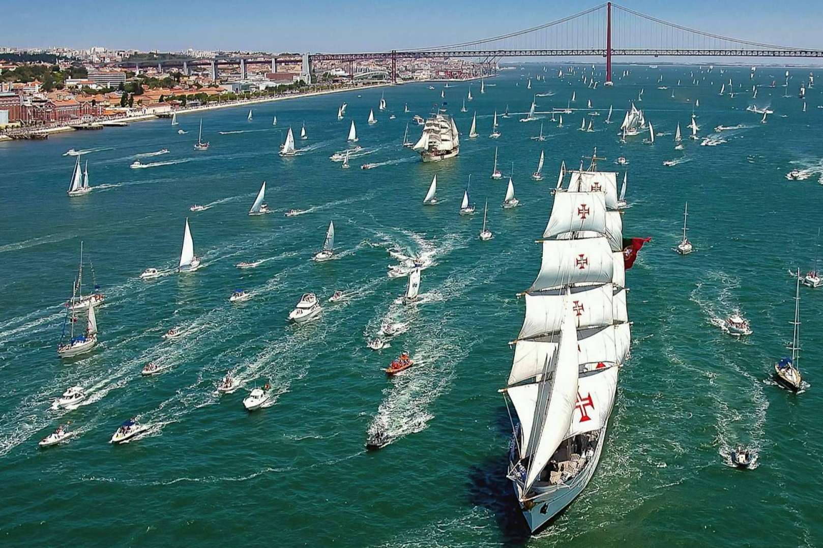 Primeros barcos confirmados para la regata de grandes veleros 2023 en Coruña y Cádiz