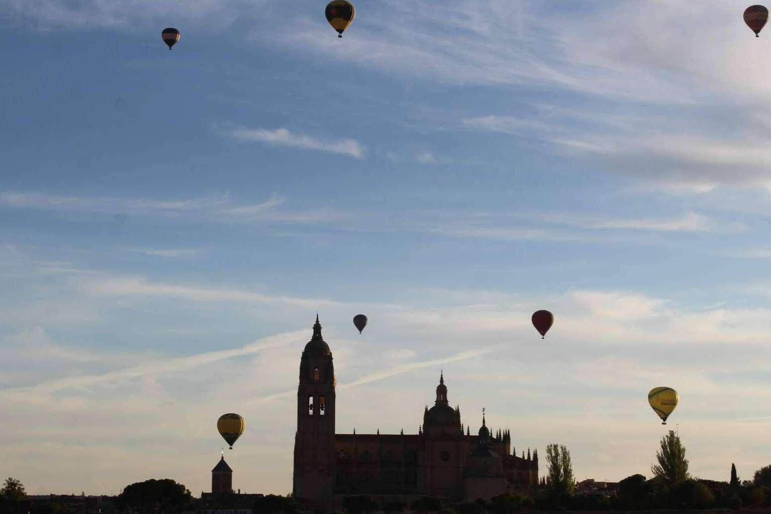 EoloFLY expone los mejores destinos para paseos en globo