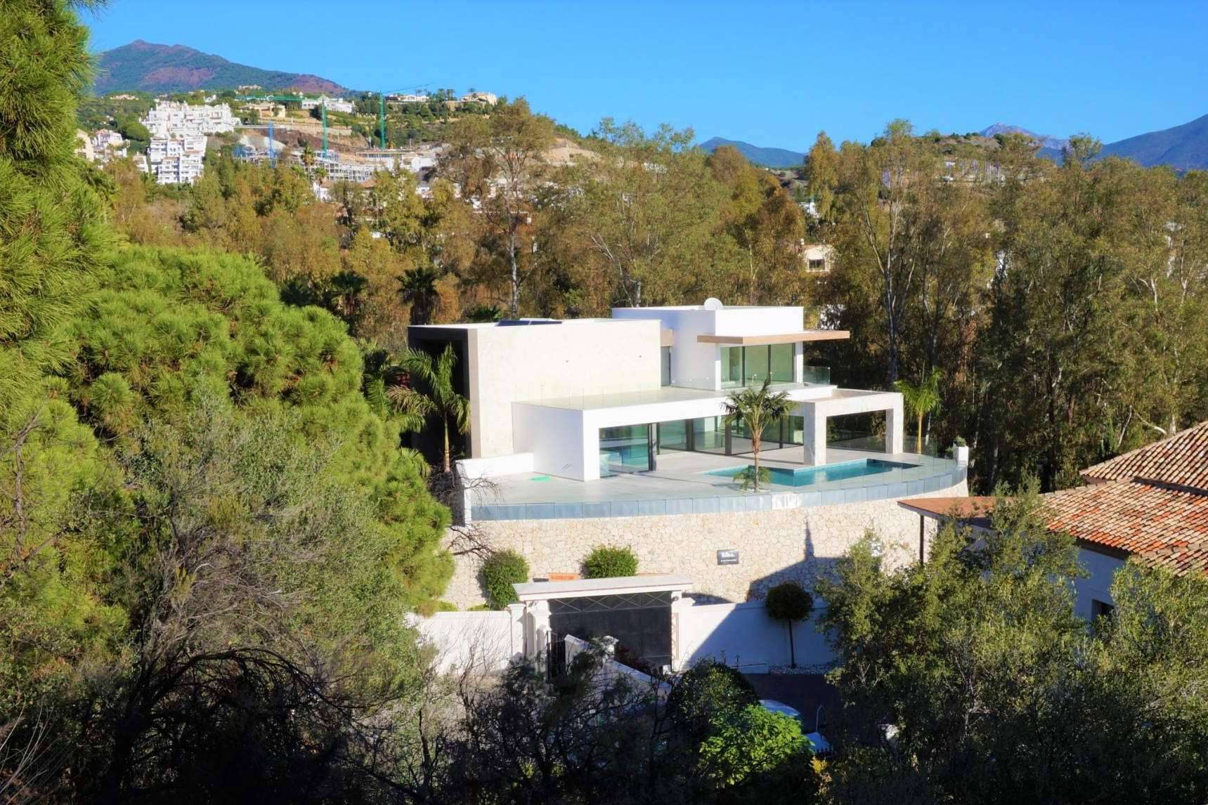 Casas de lujo ubicadas en Marbella y sus alrededores, disponibles en Zeuthen & Company