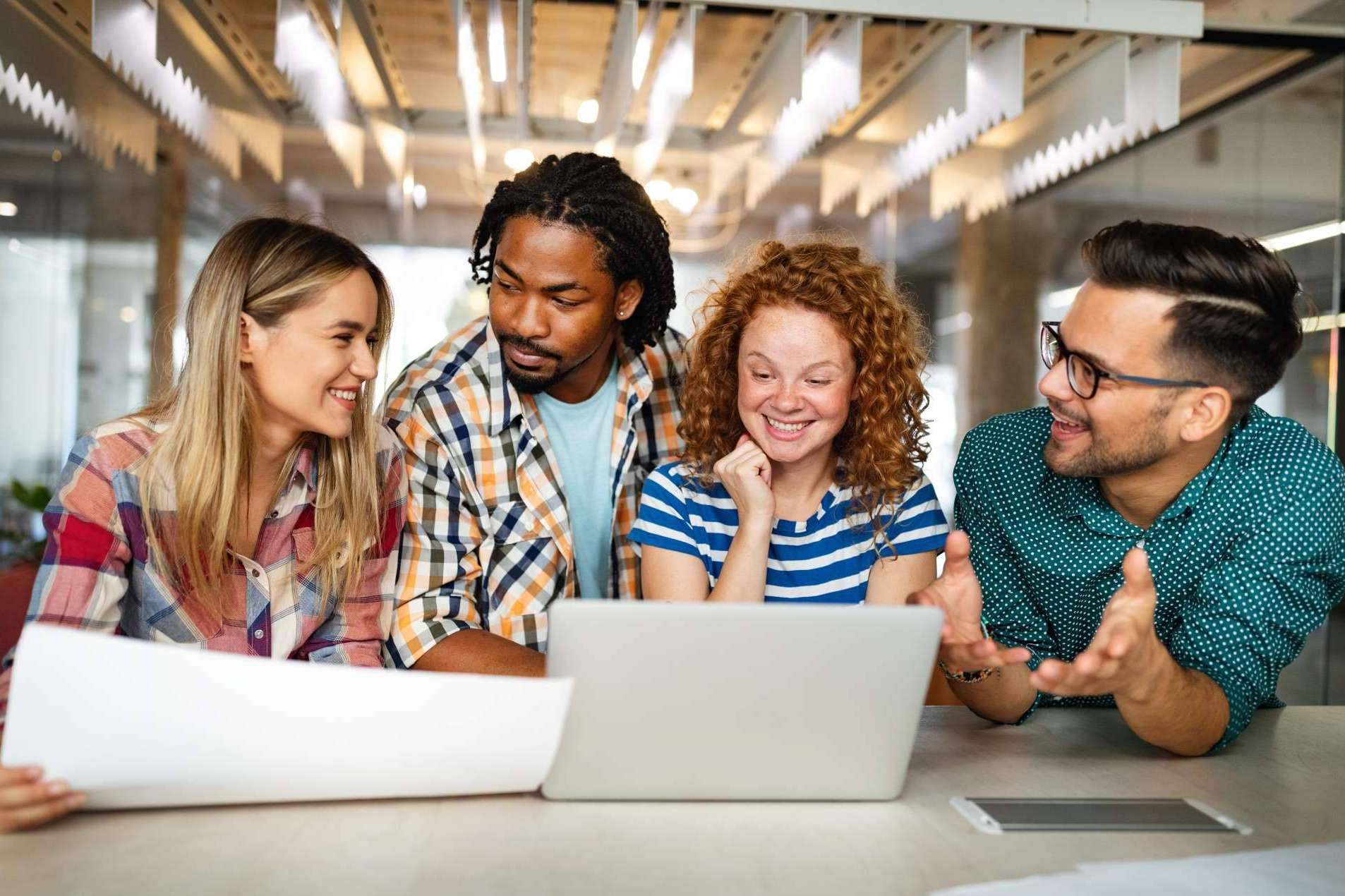 Formación para empresas, disponible con Gesenco Formación