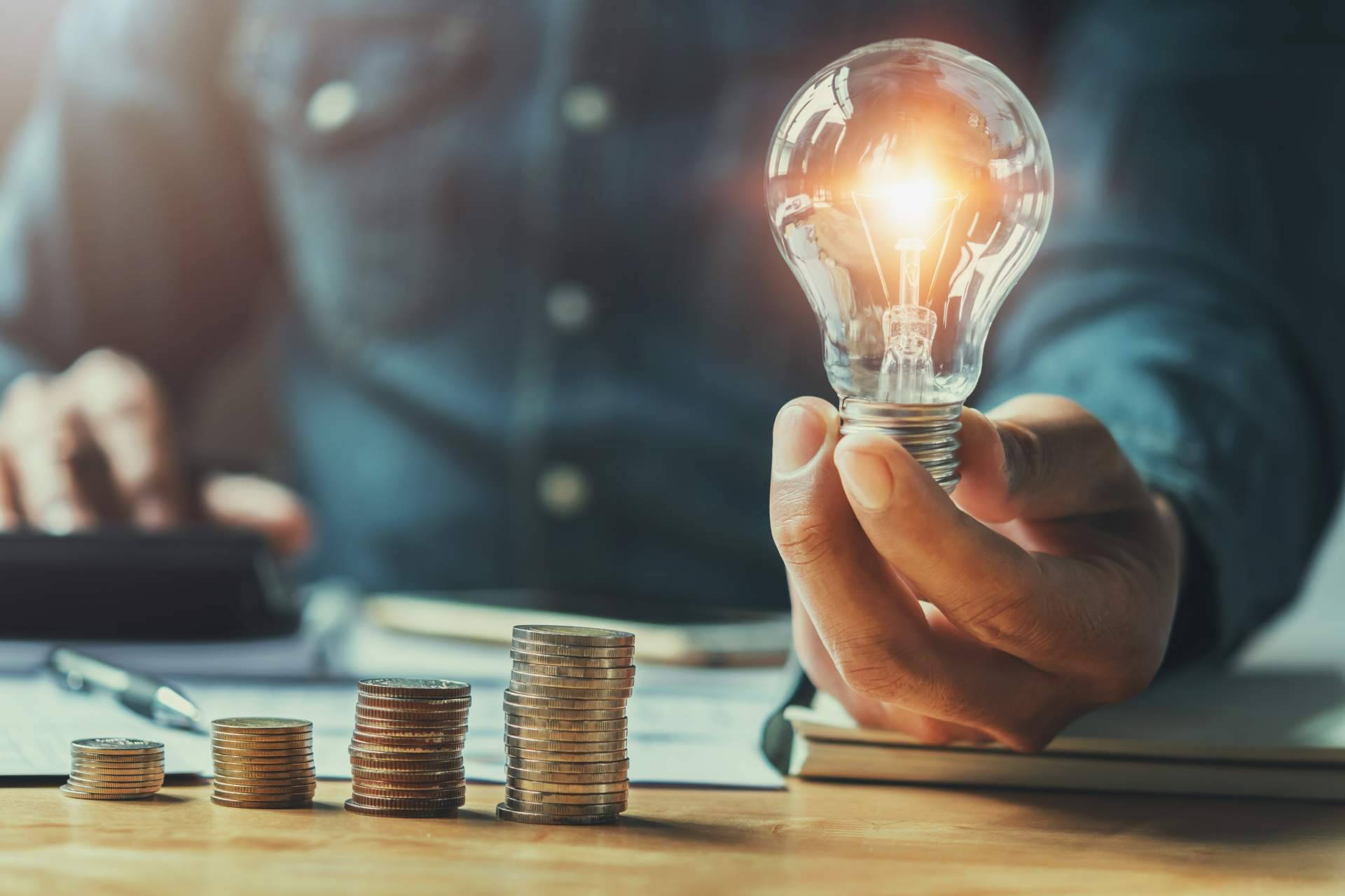 Ahorrar en la factura de la luz con un análisis gratuito del consumo