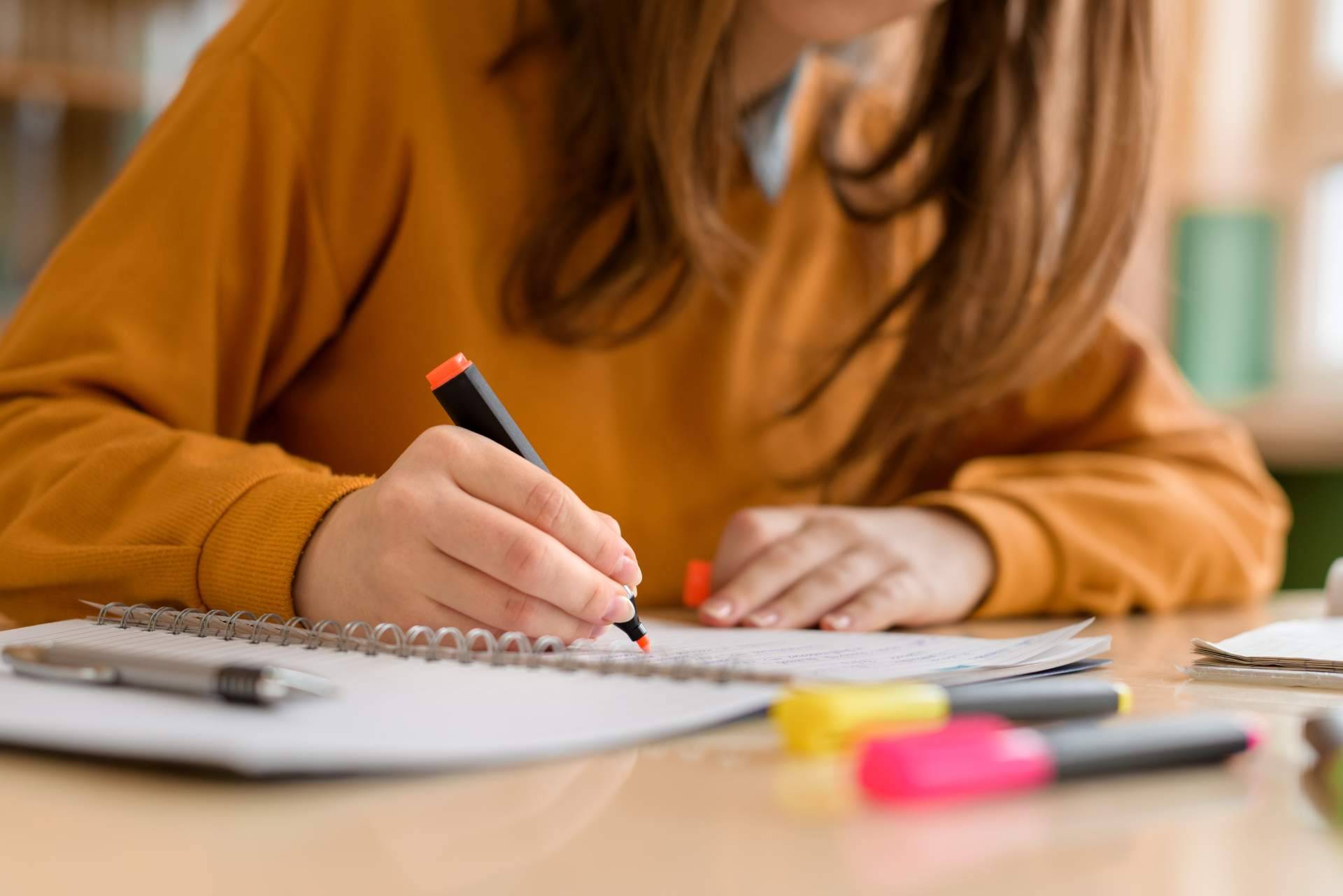 El seminario online para opositores donde enseñan técnicas de estudio de alto rendimiento en directo
