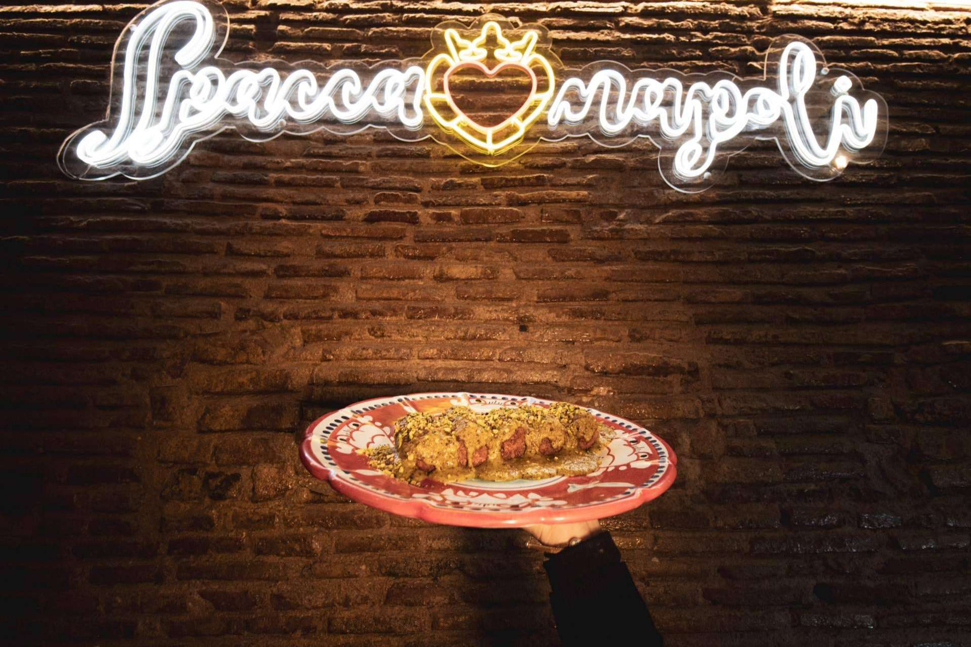El restaurante Spaccanapoli Barcelona ofrece una de las mejores pizzas en Barcelona