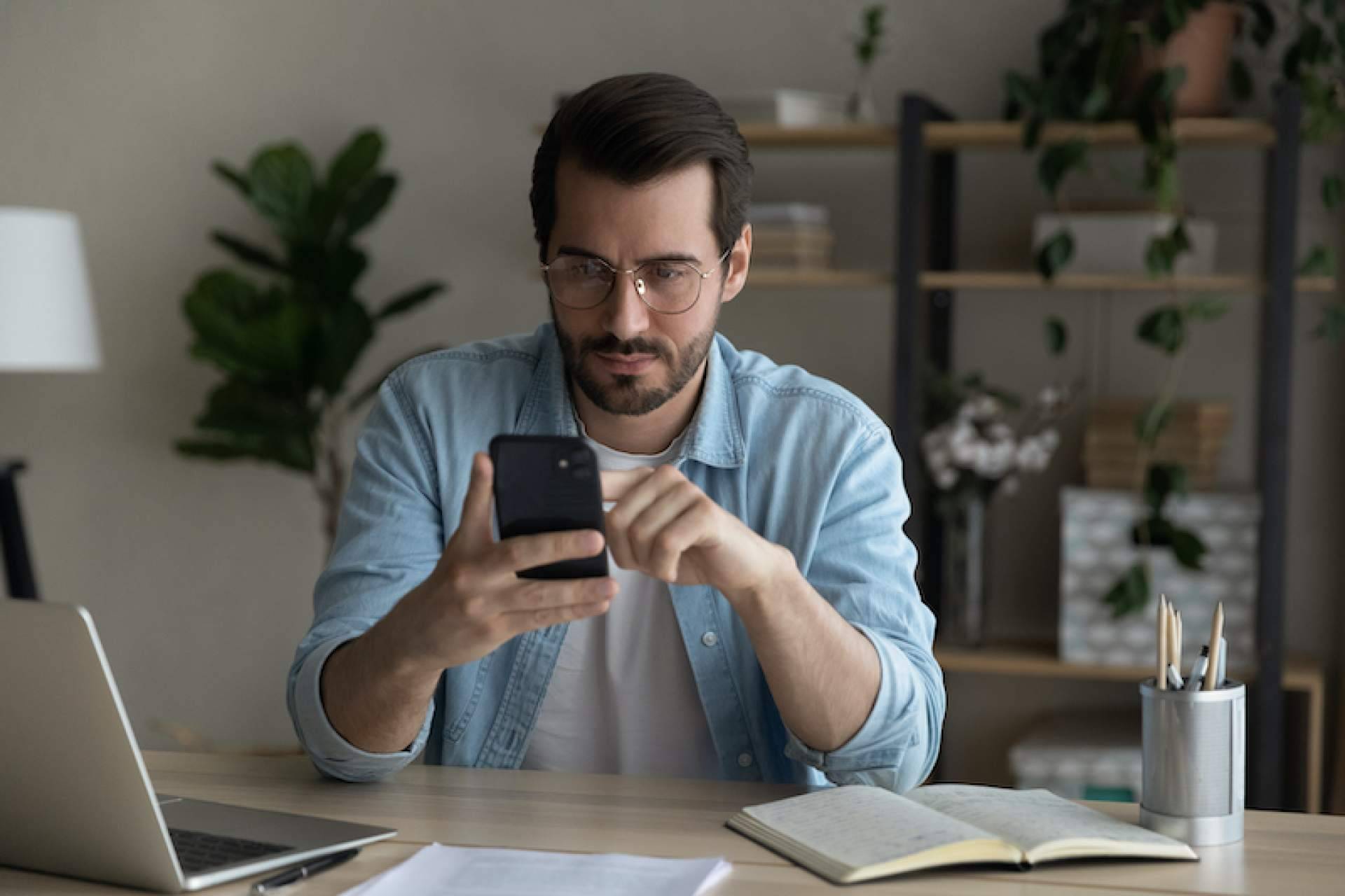 Ommnio ofrece una solución de control horario para la empresa y el empleado con su app