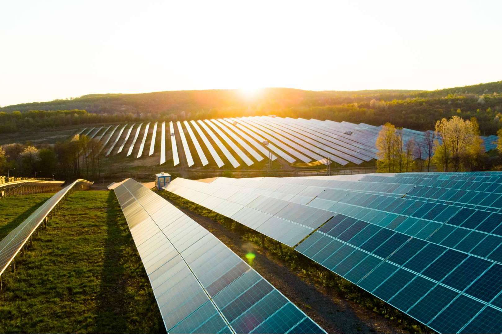 Especialistas en instalaciones de autoconsumo fotovoltaico para industrias, Solomnia