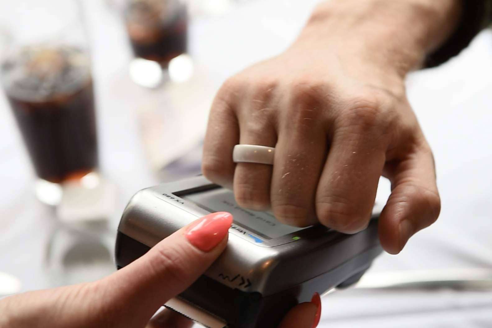 Todos los bancos españoles admiten el anillo Rikki