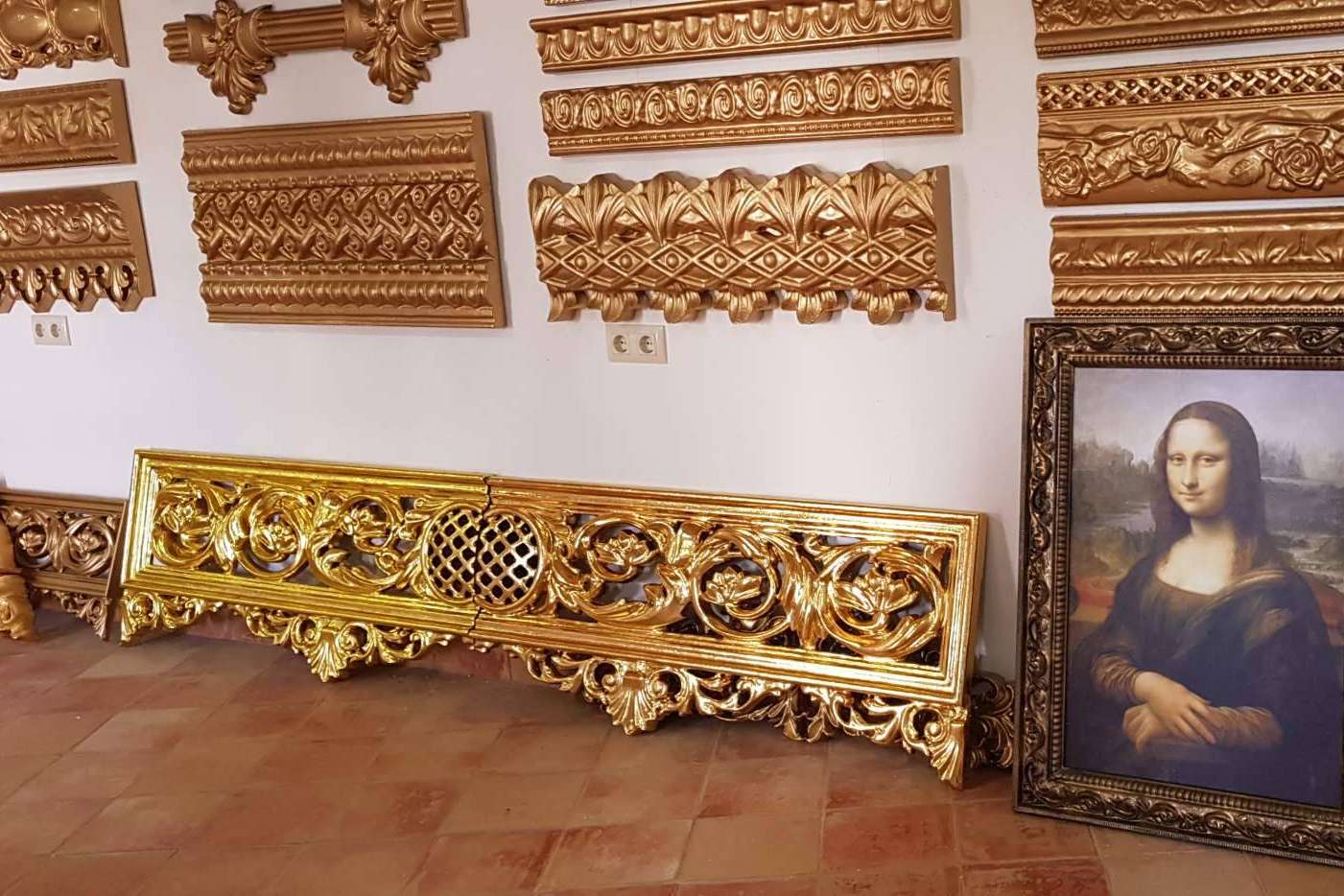 Sumiseran, fabricantes de cornisas exteriores e inferiores