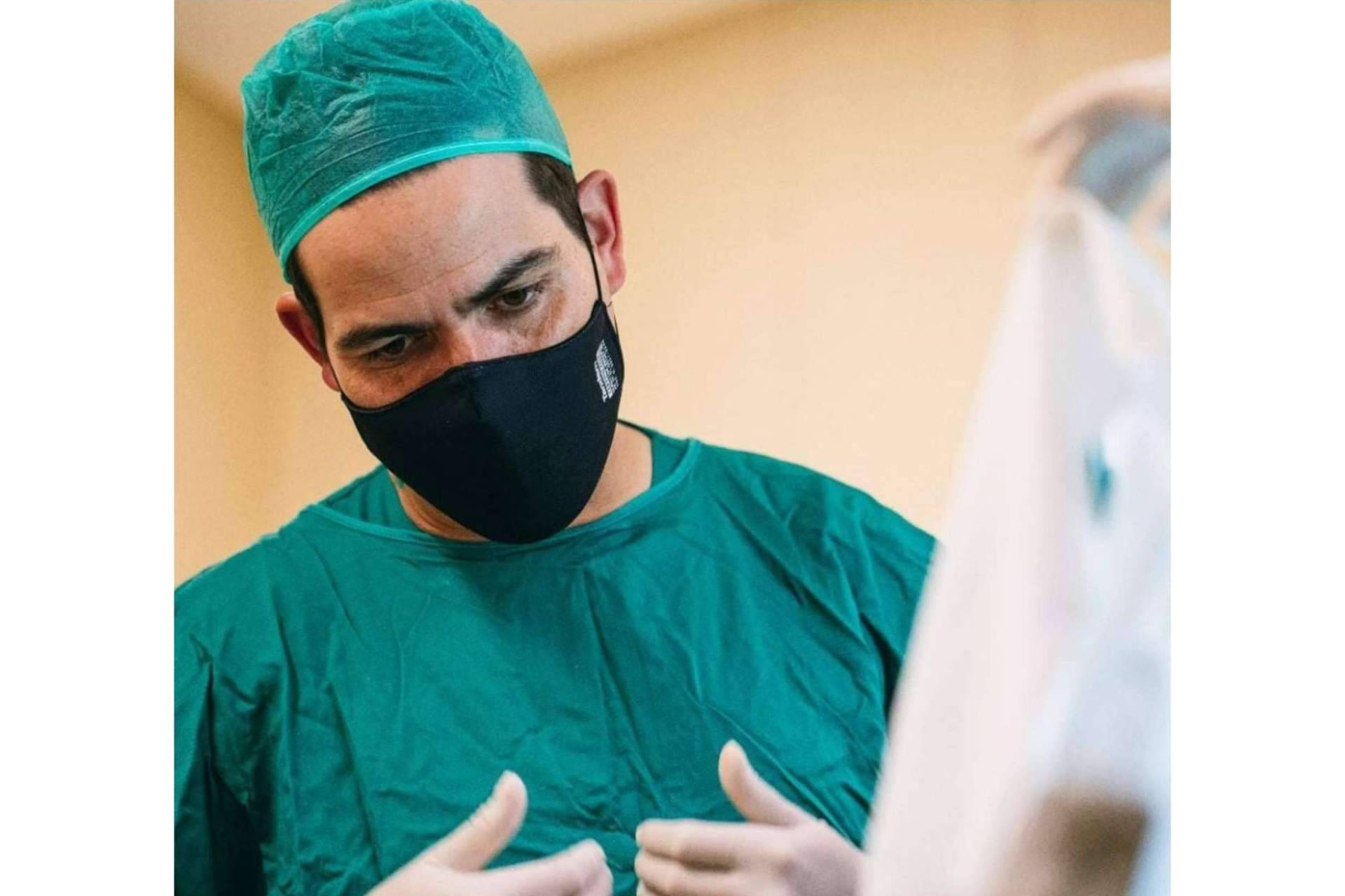 ¿Por qué someterse a una cirugía mínimamente invasiva de hiperplasia prostática con el Dr. Nelson Díez?
