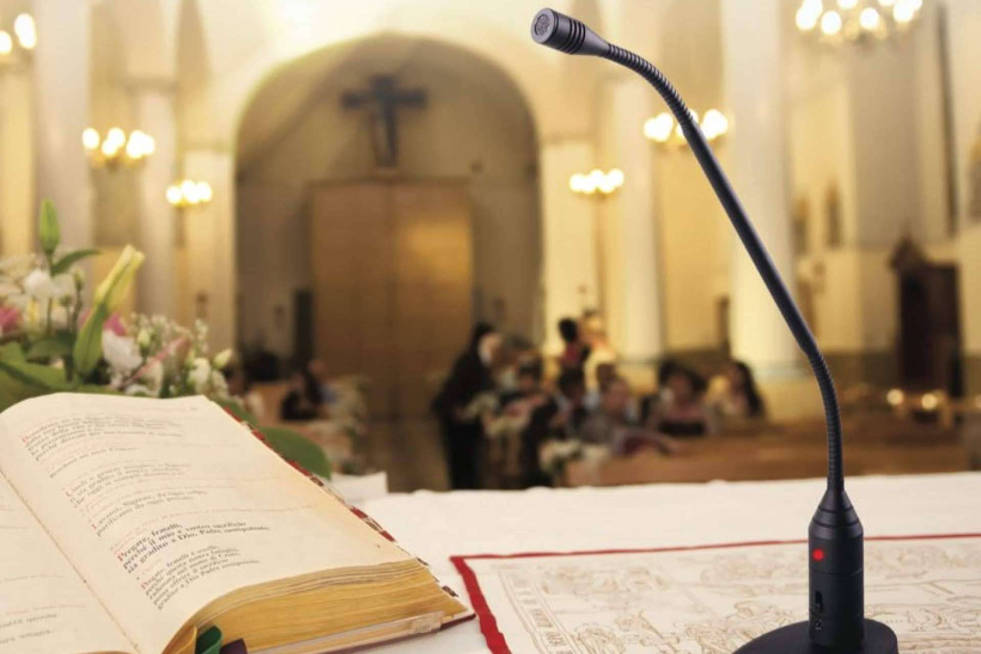 Los equipos de megafonía para iglesias se pueden adquirir en Belltron