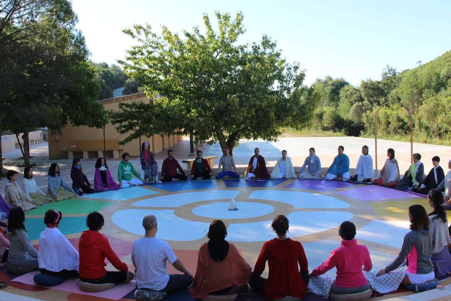 Retiros intensivos de yoga en la Escuela Mahashakti