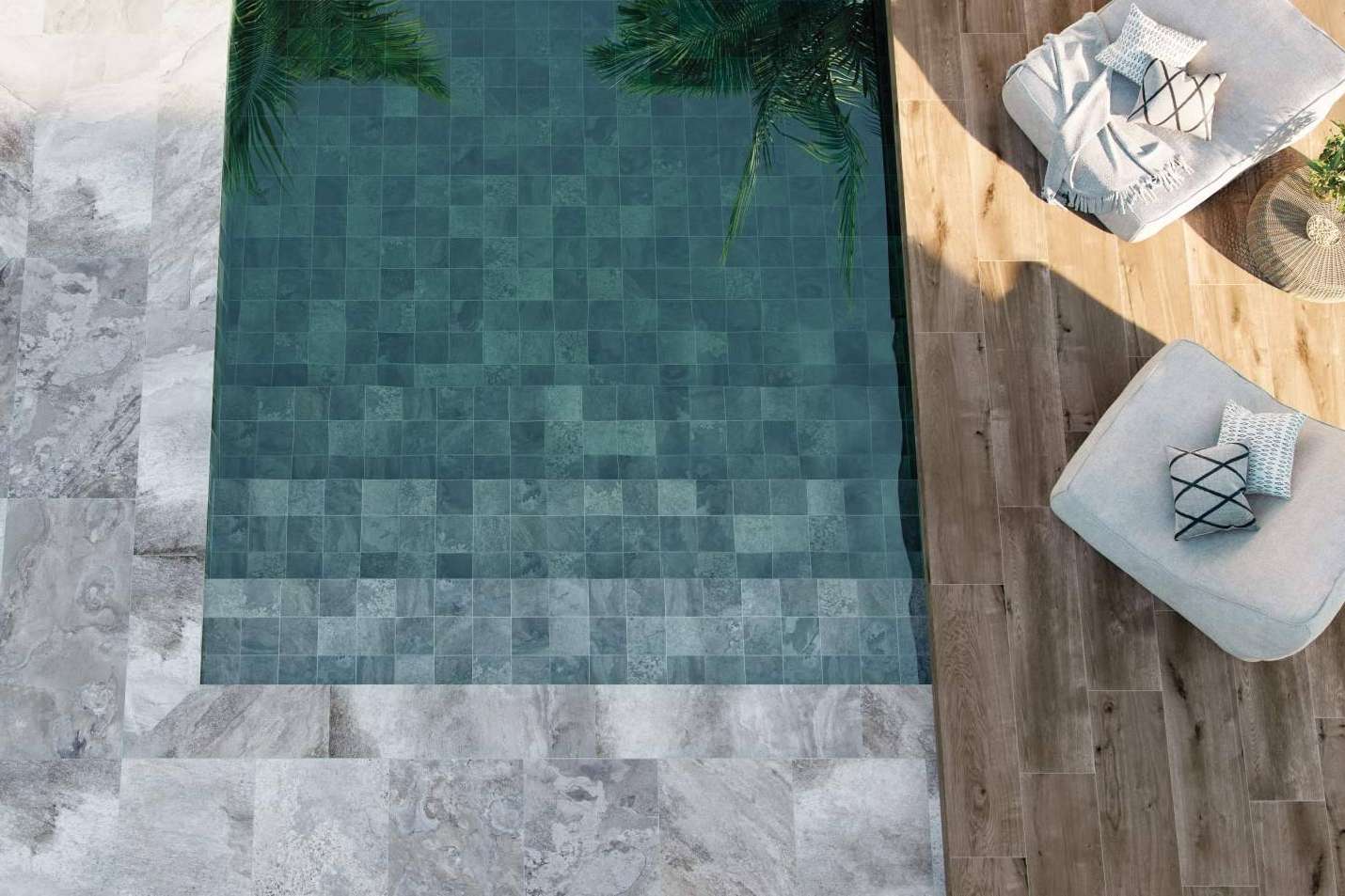 Interazulejo muestra su oferta de suelos de exterior antideslizantes
