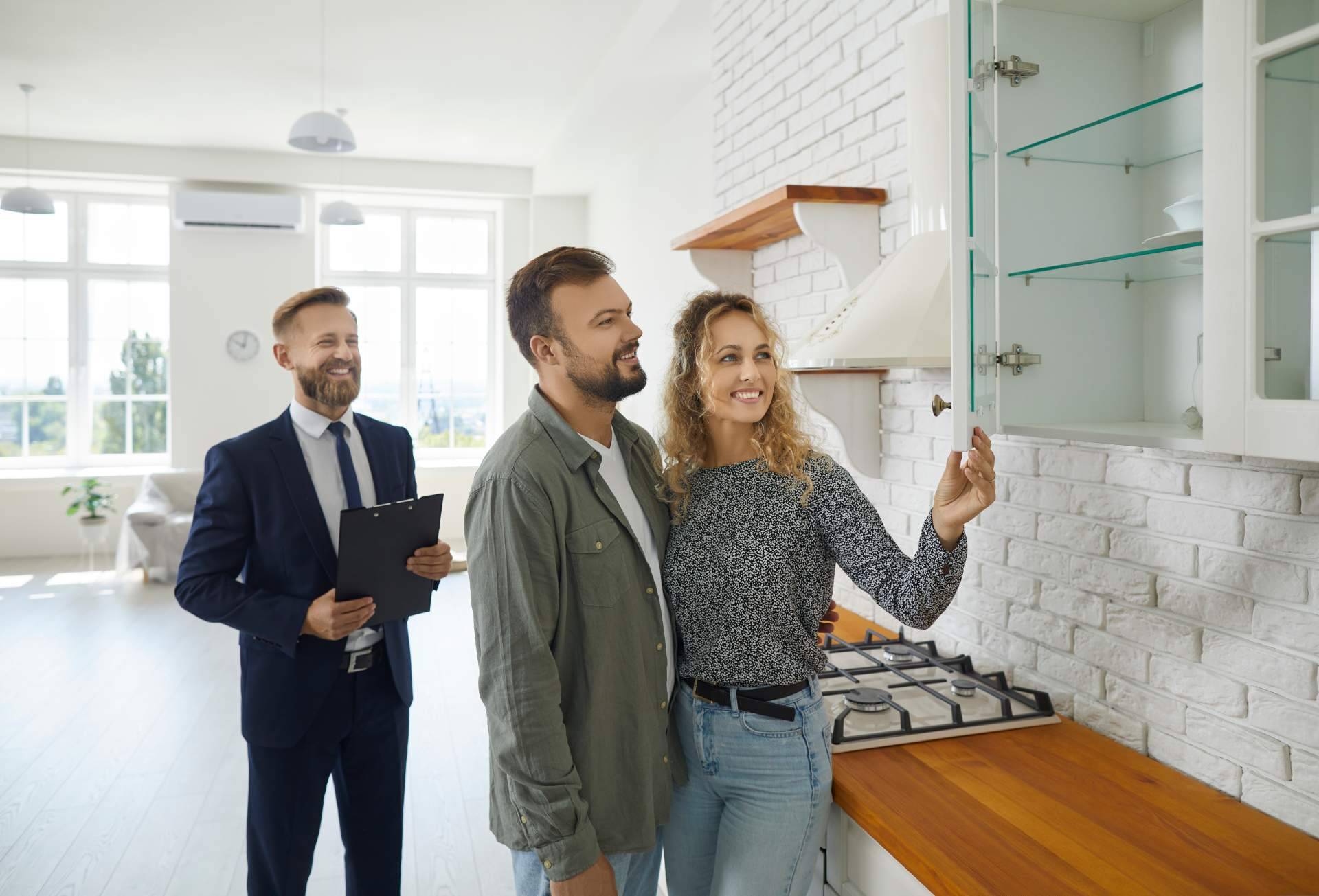 ¿Por qué es importante contar con un asesor inmobiliario y cuáles son las ventajas de tenerlo online?