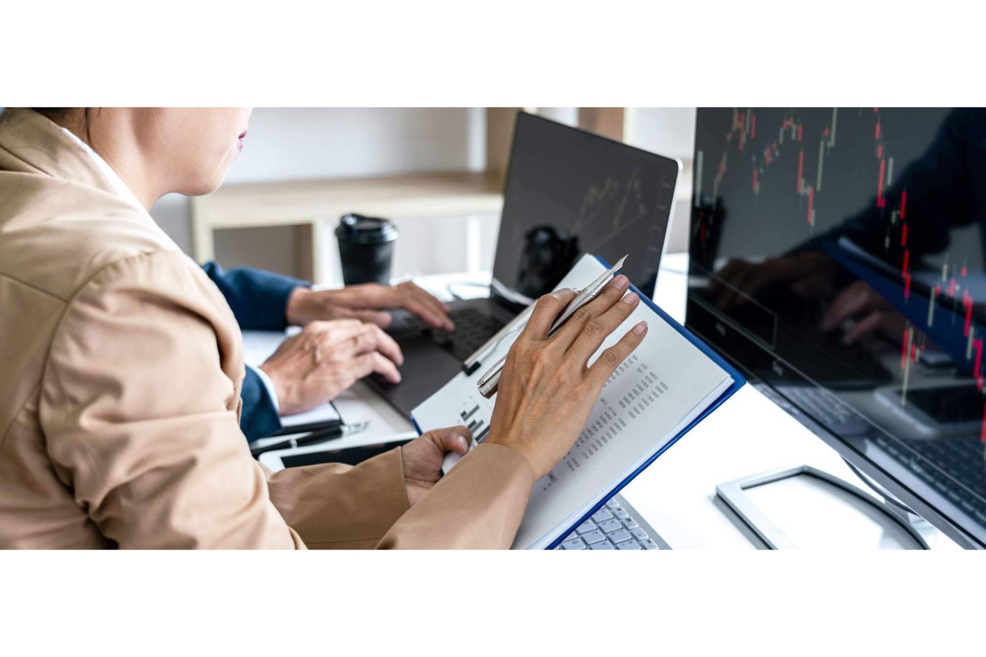 ¿Por qué es recomendable la ayuda un trafficker digital a las empresas?