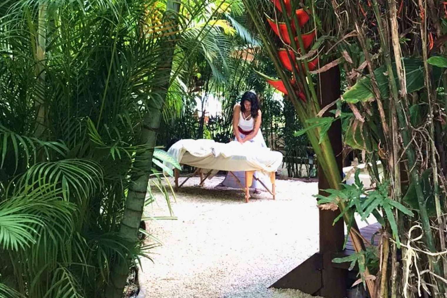 Wellness y terapias mayas en Bacalar, Quintana Roo, con Hotel CASABAKAL