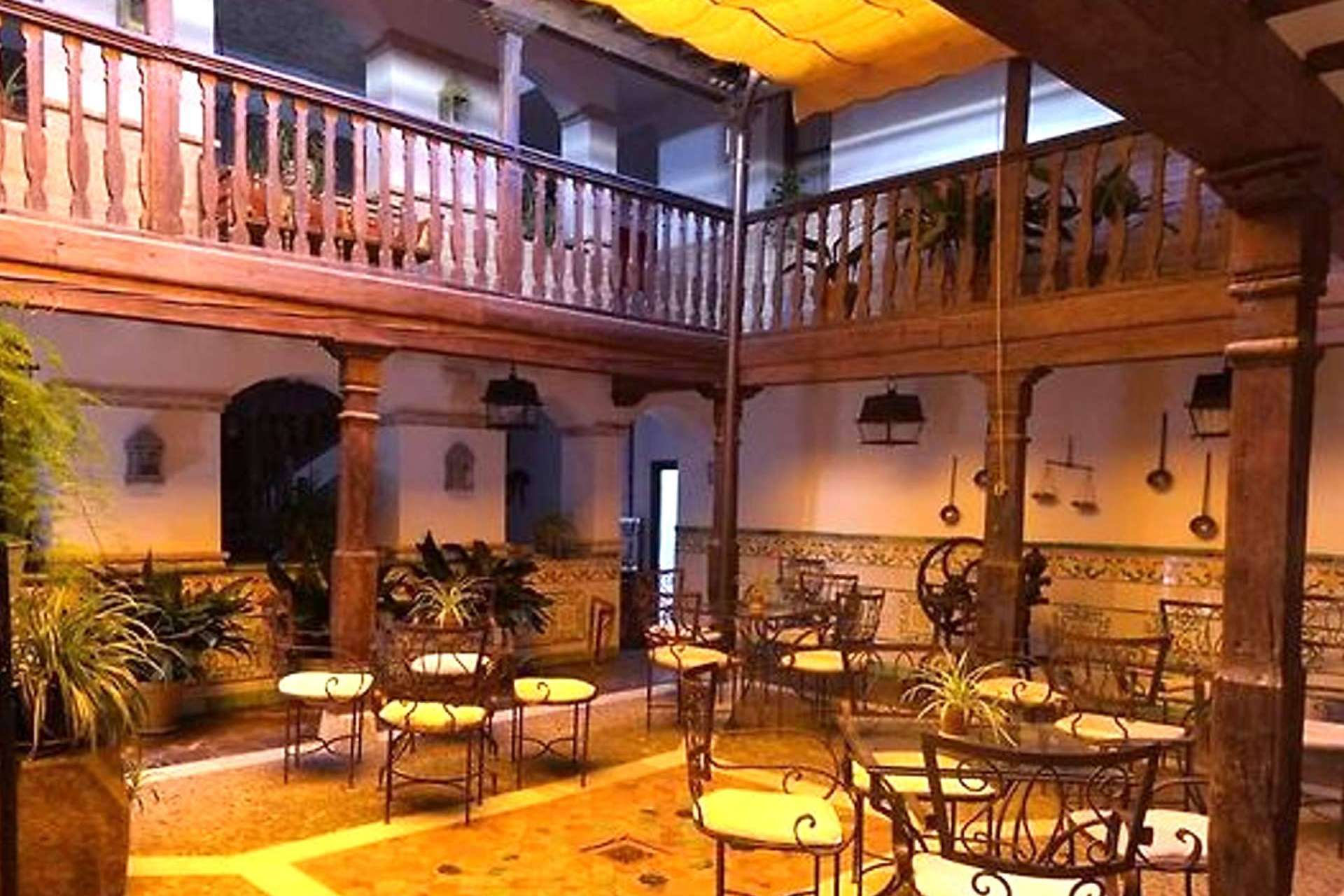 Venta de un negocio turístico en Consuegra