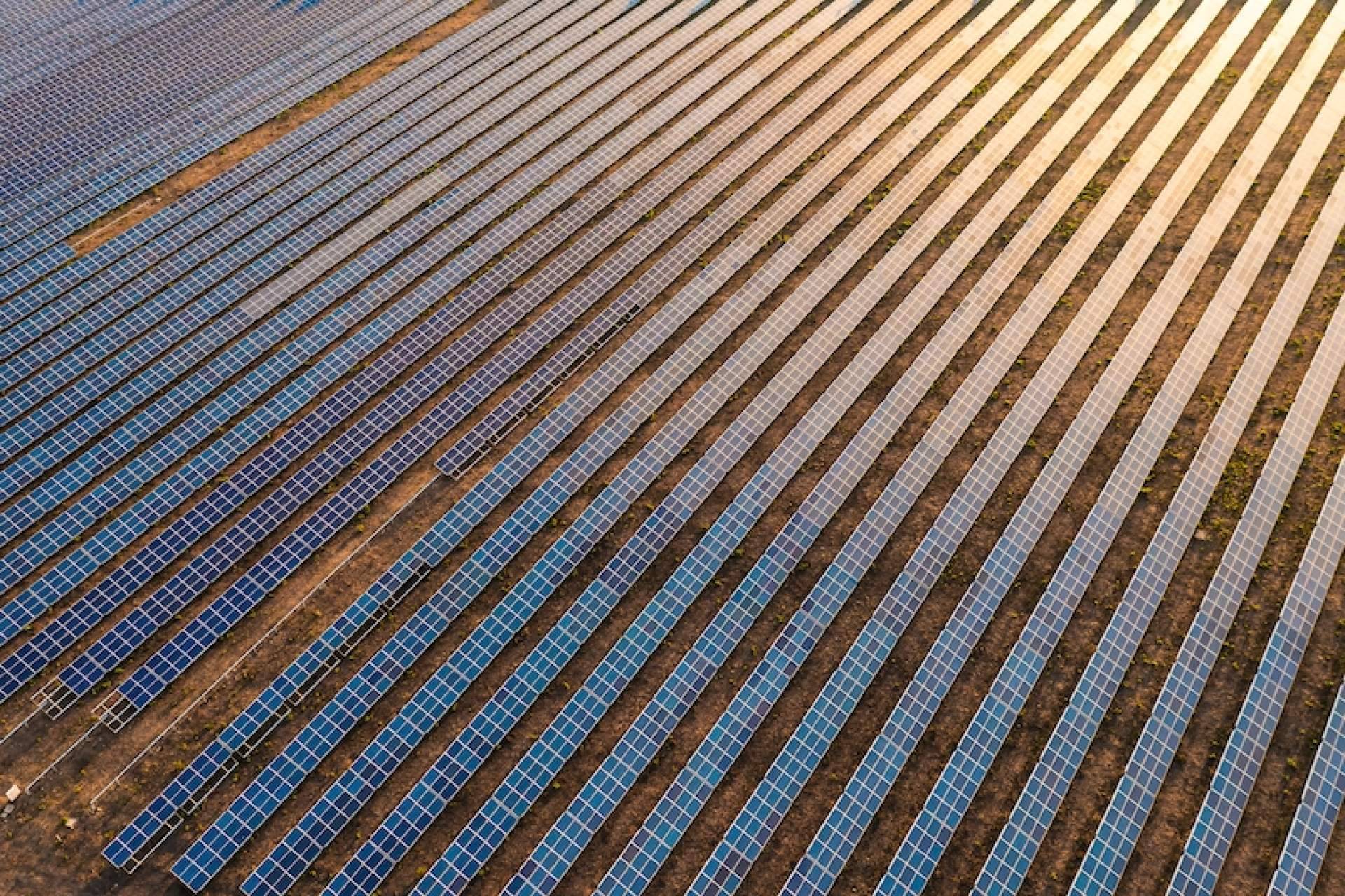 ¿Cuáles son las ventajas de las placas solares en Ciudad Real?, con Amagi Solar