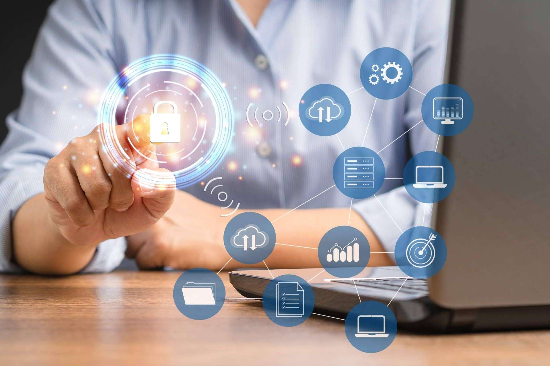¿Se busca a alguien que ayude, asesore, intermedie y ejecute el Kit Digital? ATTOMO Digital puede ayudar a acceder a la subvención para la digitalización de un negocio