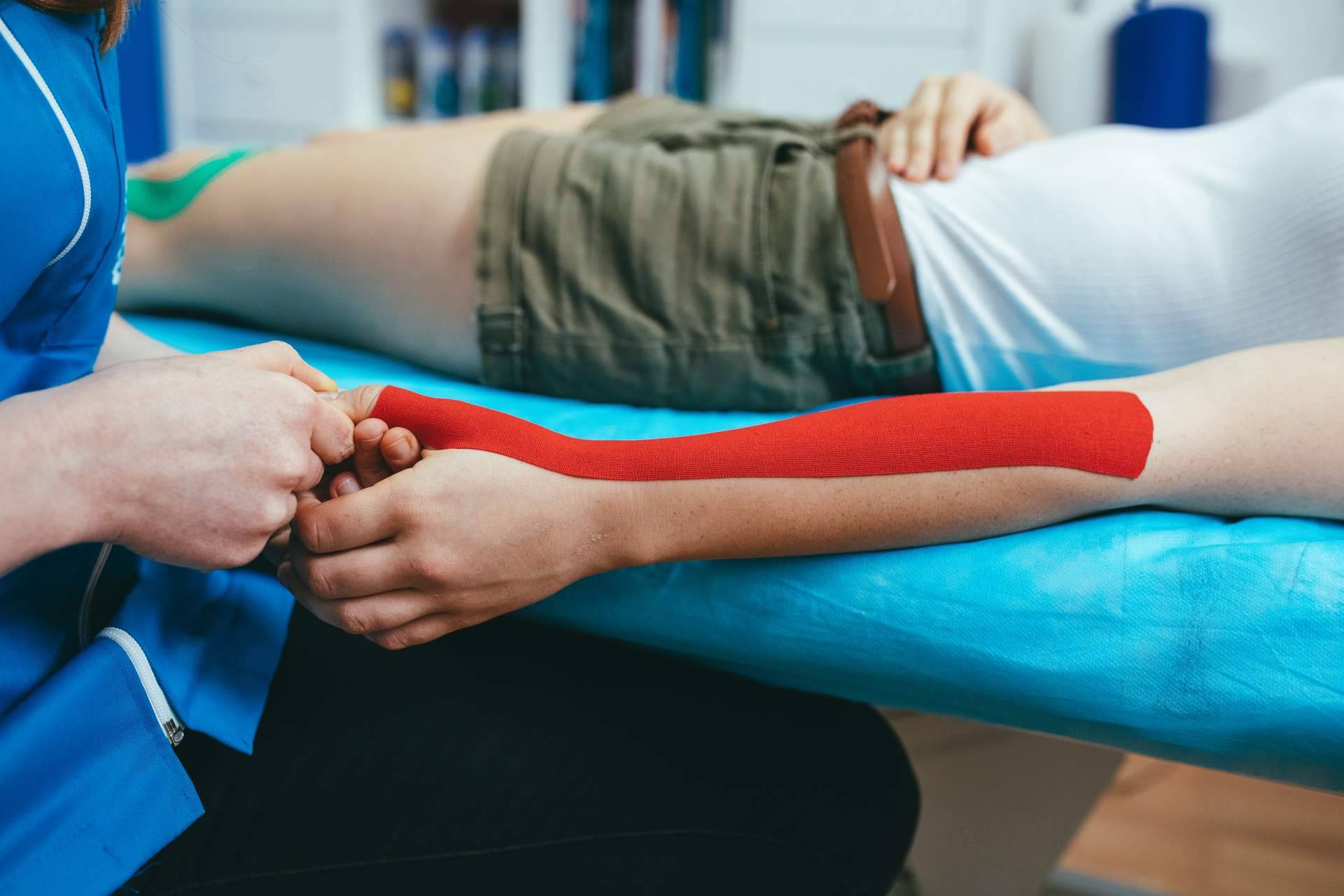 Formación en vendaje neuromuscular para el ámbito deportivo con Miofor