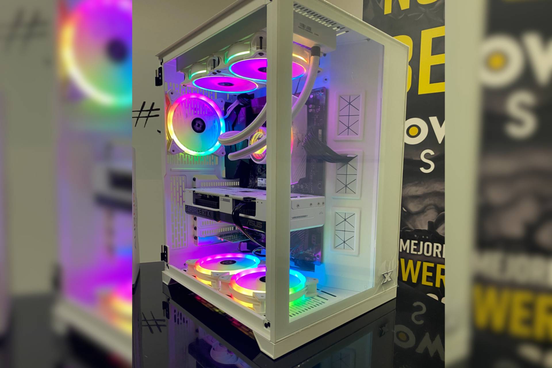 Cajas de ordenadores gaming, opciones y características disponibles en Power Zone Shop