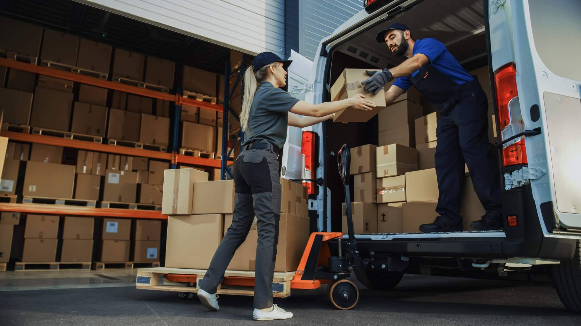 Transportes Bara promueve la inclusión de las mujeres en el sector del transporte