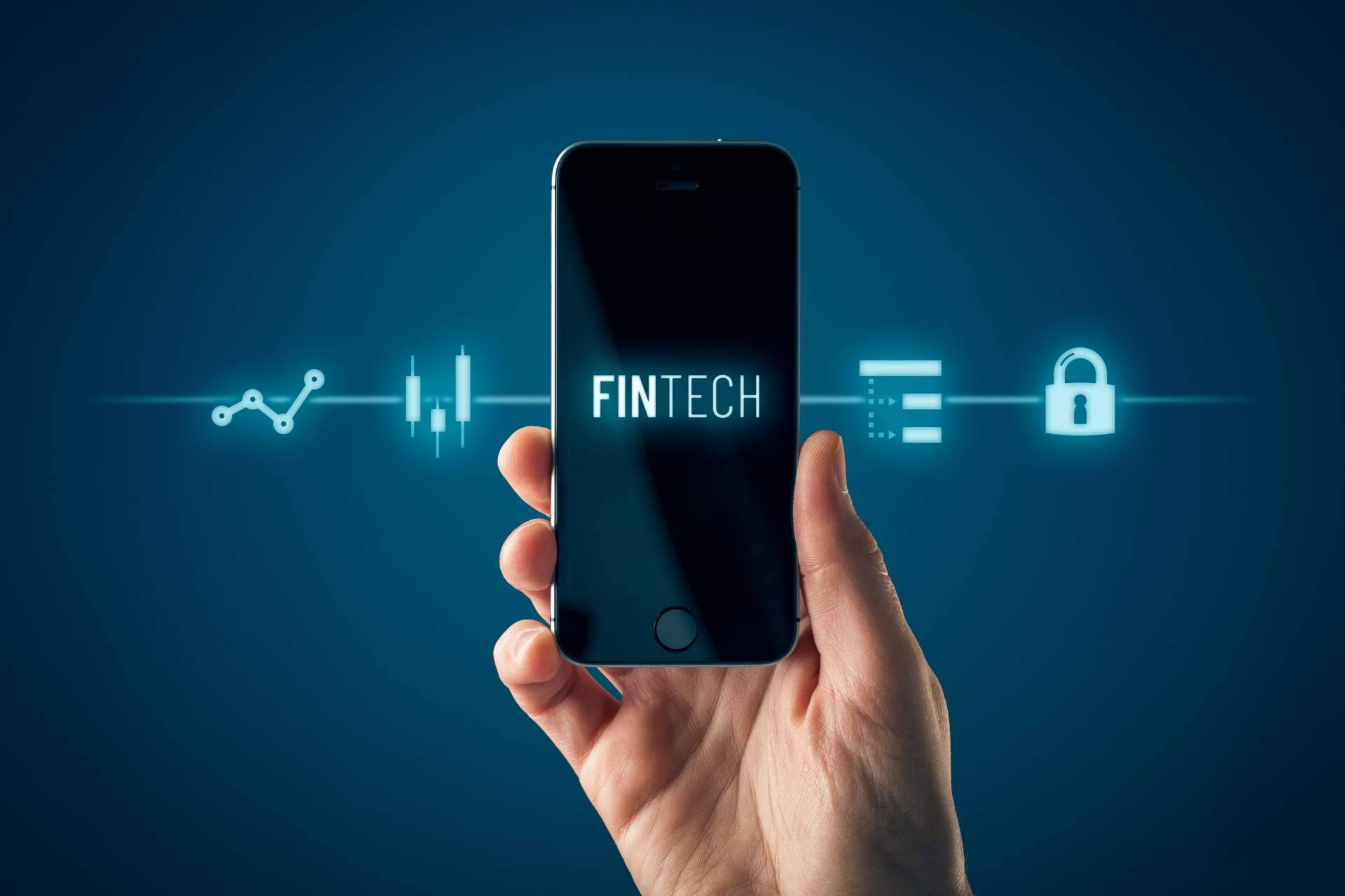 Instant Financial Issuance, la solución fintech de la empresa AK Digital