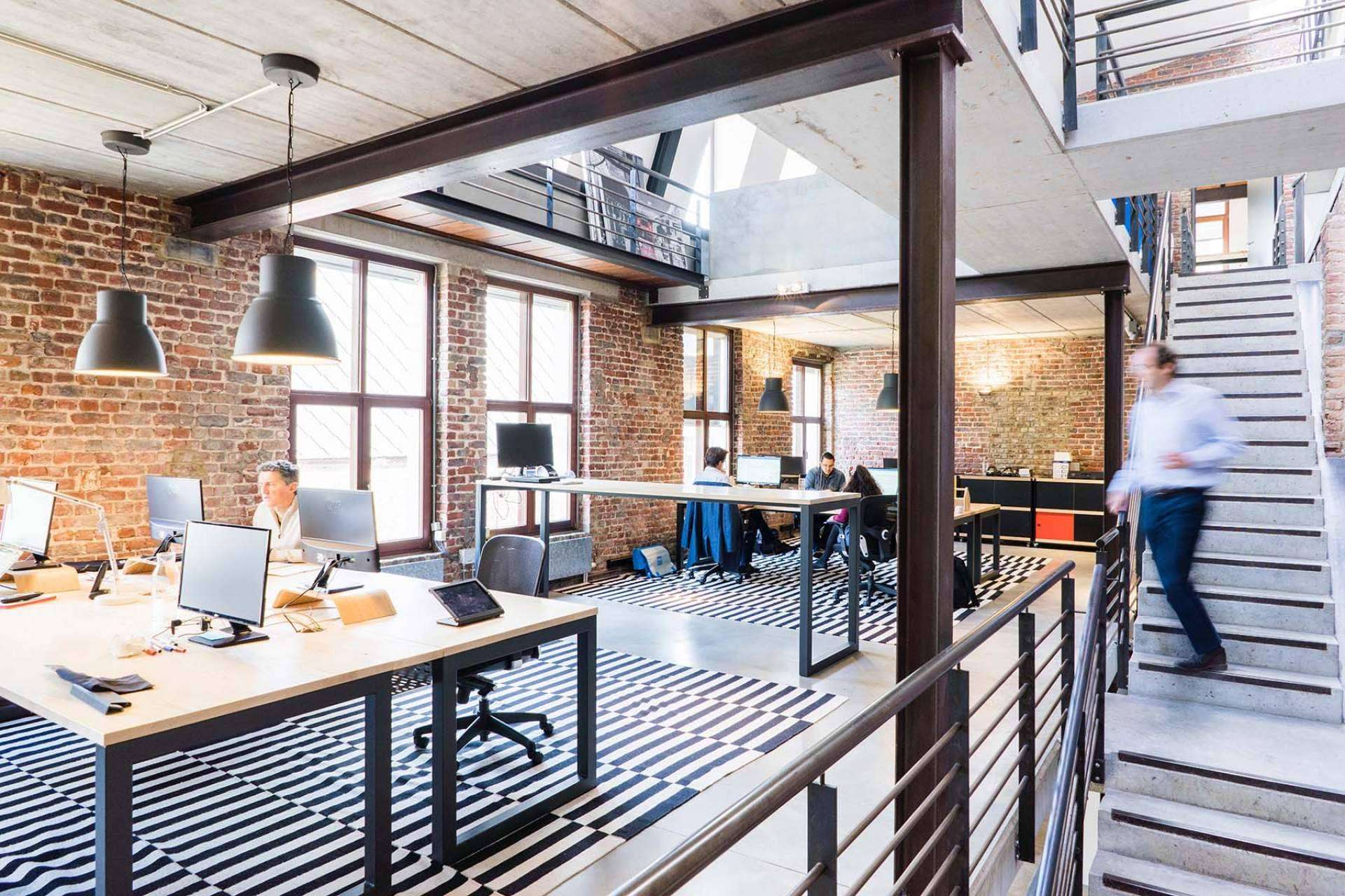 Impulsar el bienestar y la productividad mediante el interiorismo de oficinas