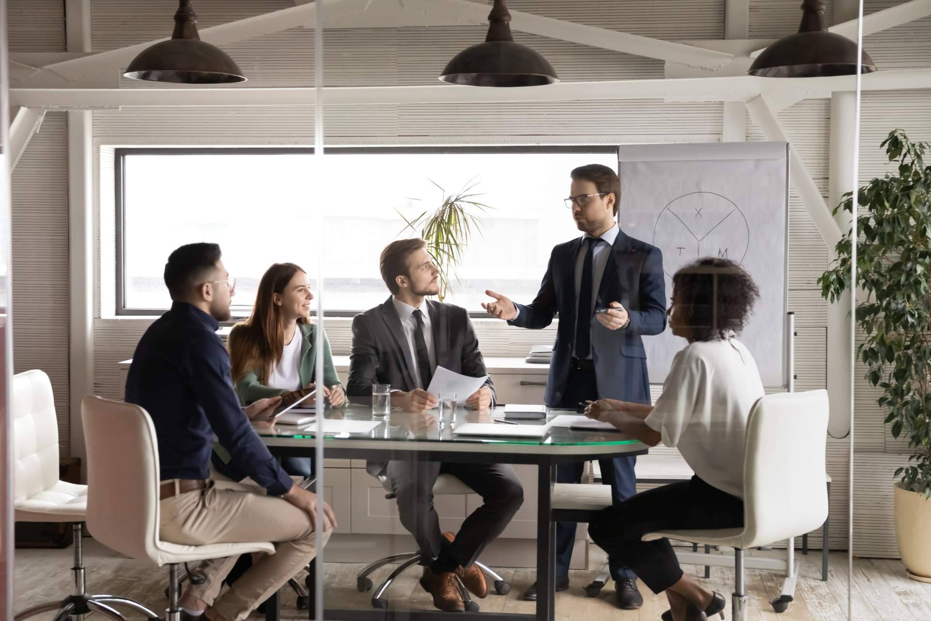 BCM Marketing sobre el liderazgo intelectual en el marketing industrial B2B