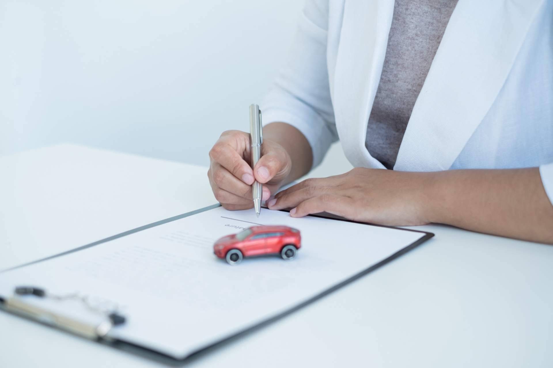 Por qué vender un coche a un desguace autorizado en lugar de a un particular