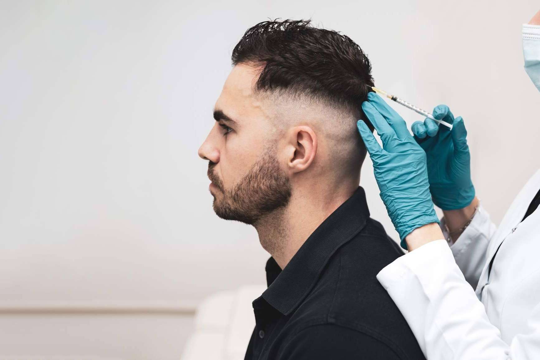 El tratamiento de PRP capilar de Centro Médico El Pilar para frenar la caída del cabello