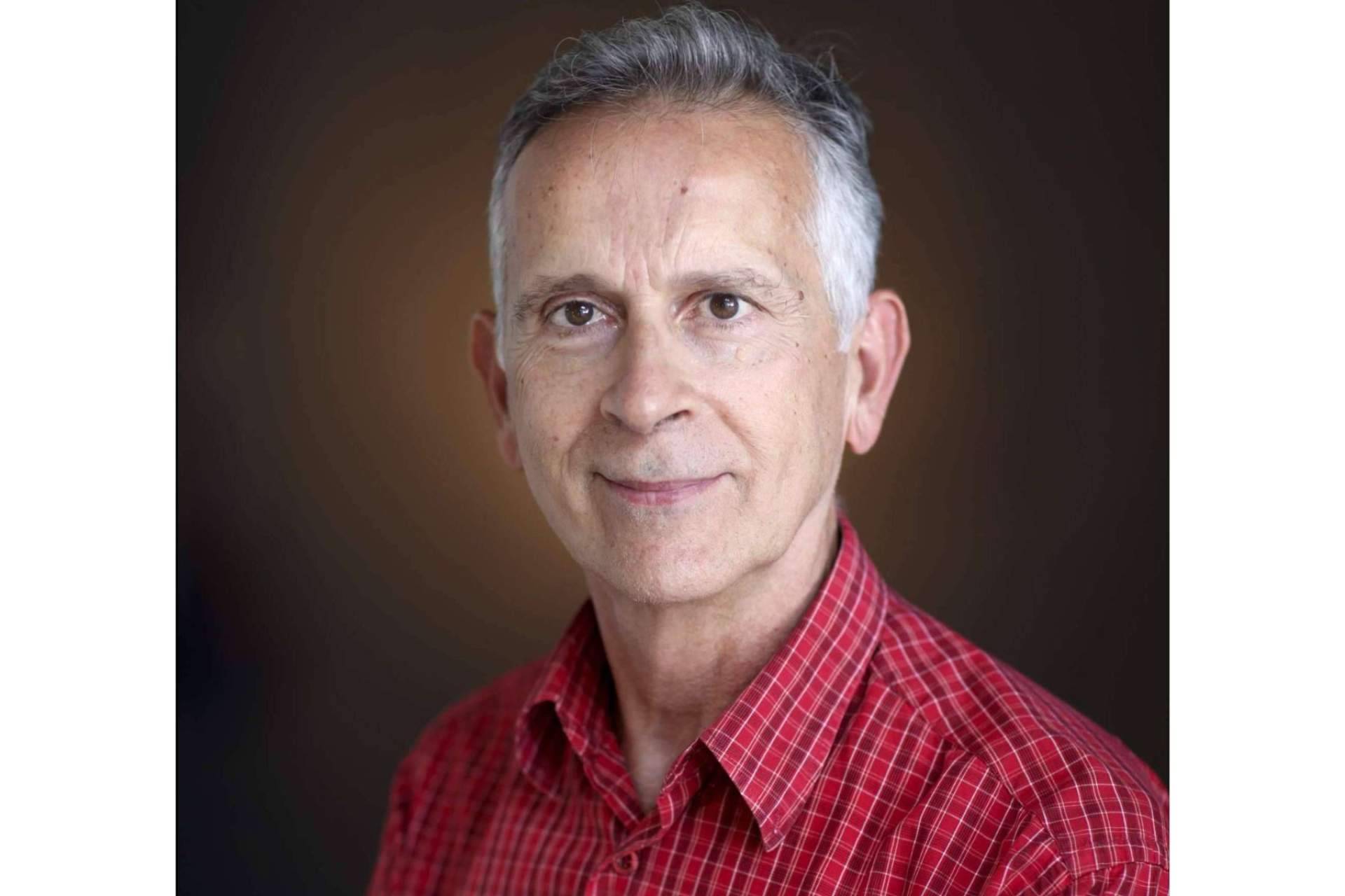La presentación de 'Todos los días eran buenos', un libro de José E. León, organizada por Coleman Ediciones