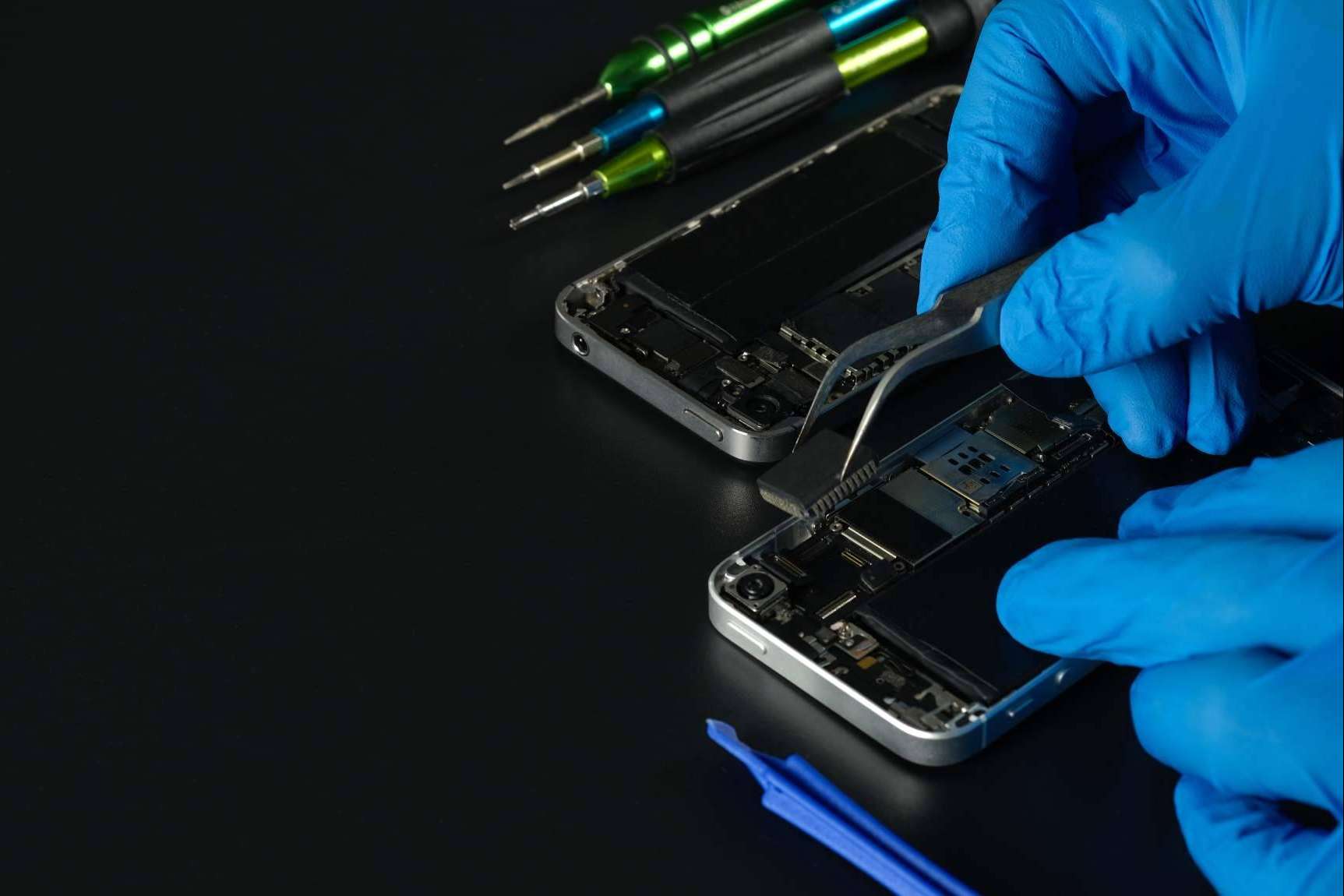 Las ventajas de cambiar la batería en el iPhone 12, de la mano de Reparar Ordenadores