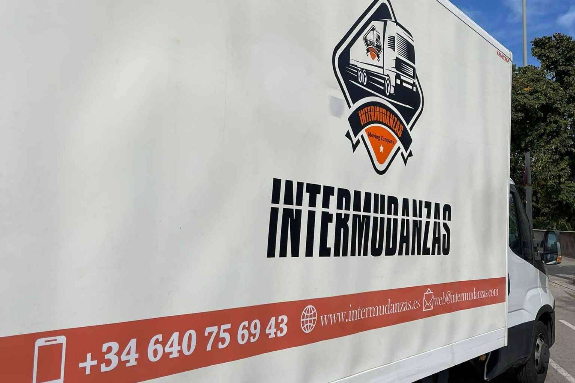 Intermudanzas ayuda a encontrar servicios de mudanzas Tarragona
