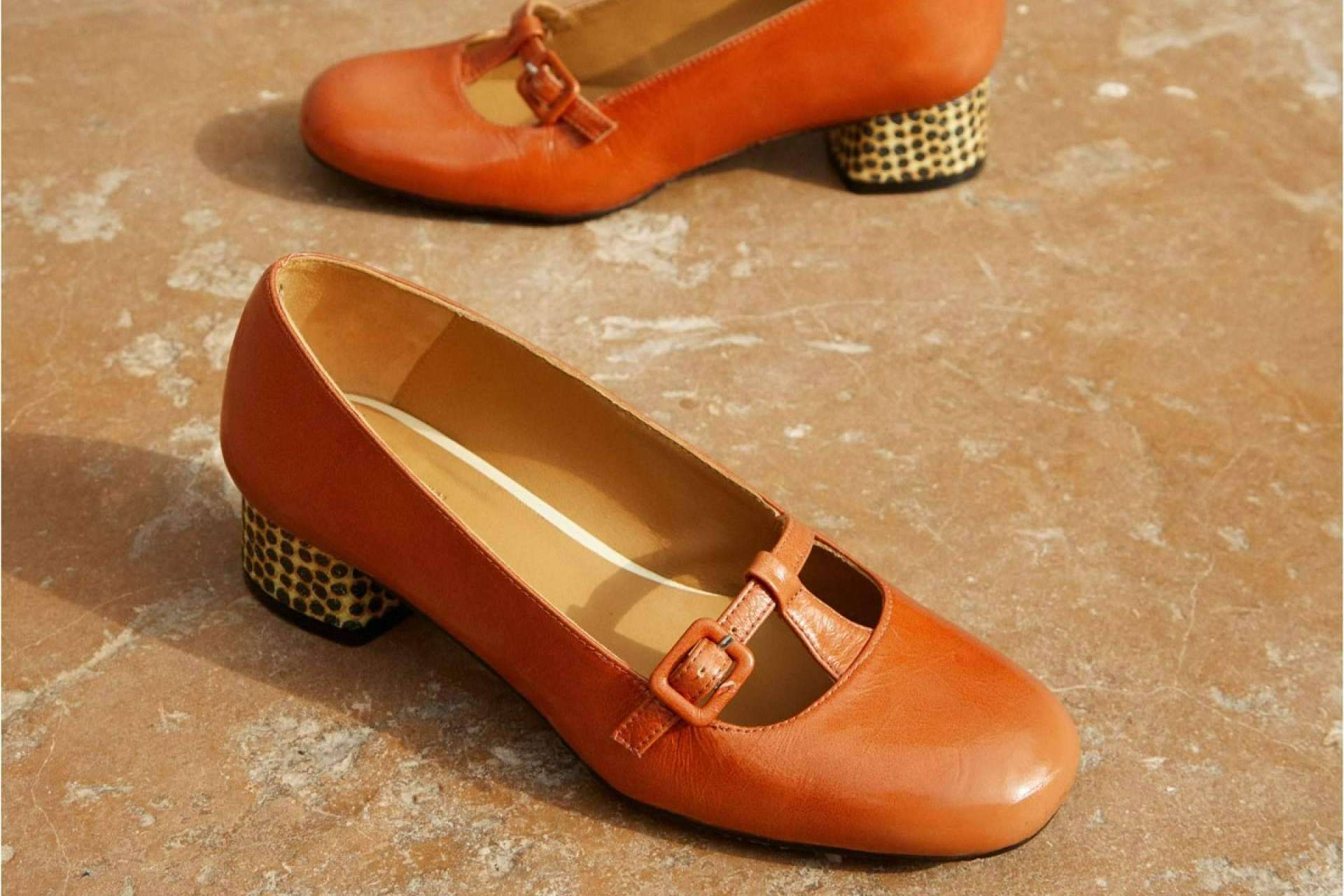 Zapatos de tacón bajo, comodidad y estilo van de la mano en Audley