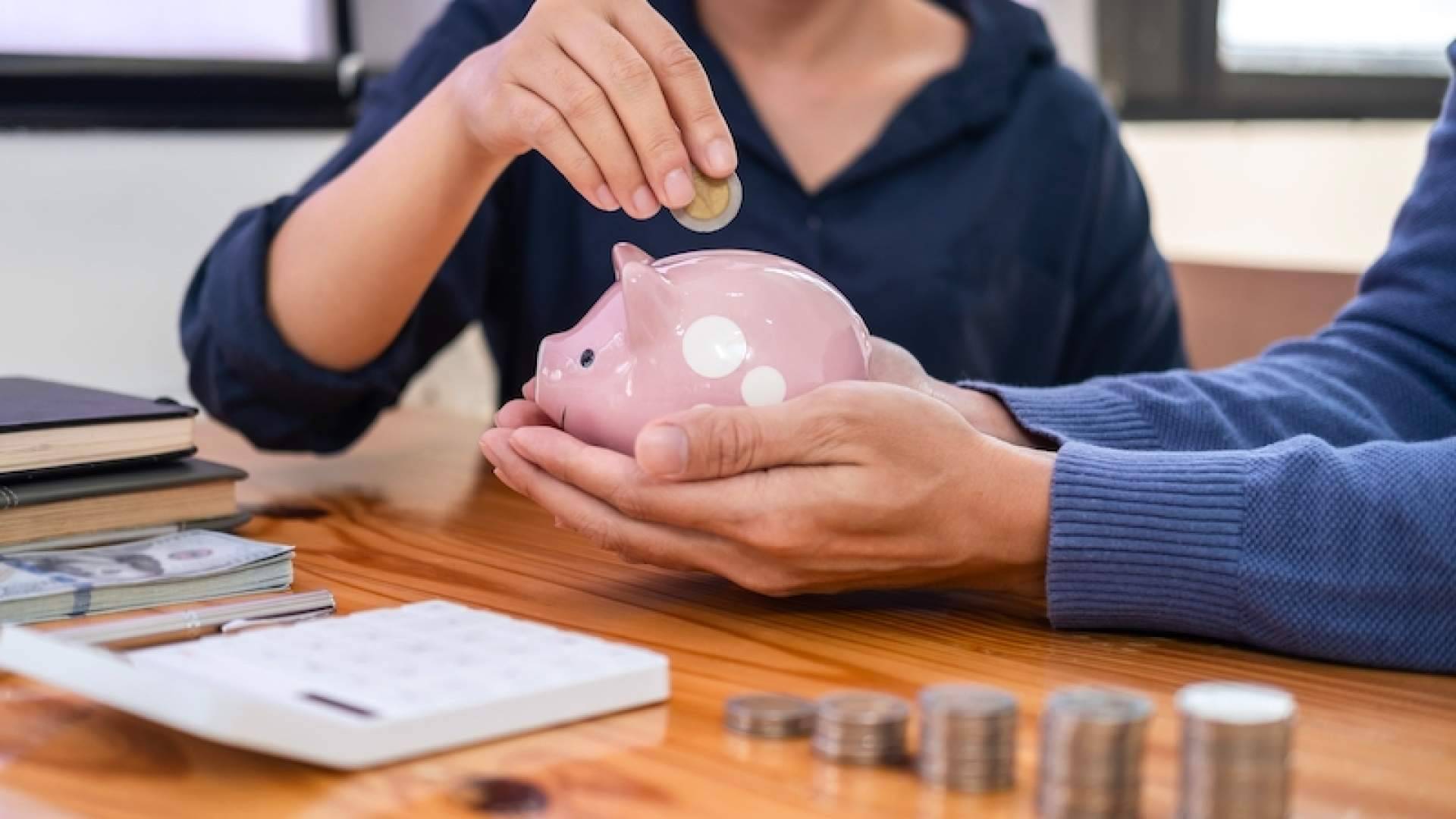 Maneras en que la tecnología puede aumentar el acceso a los servicios de educación financiera