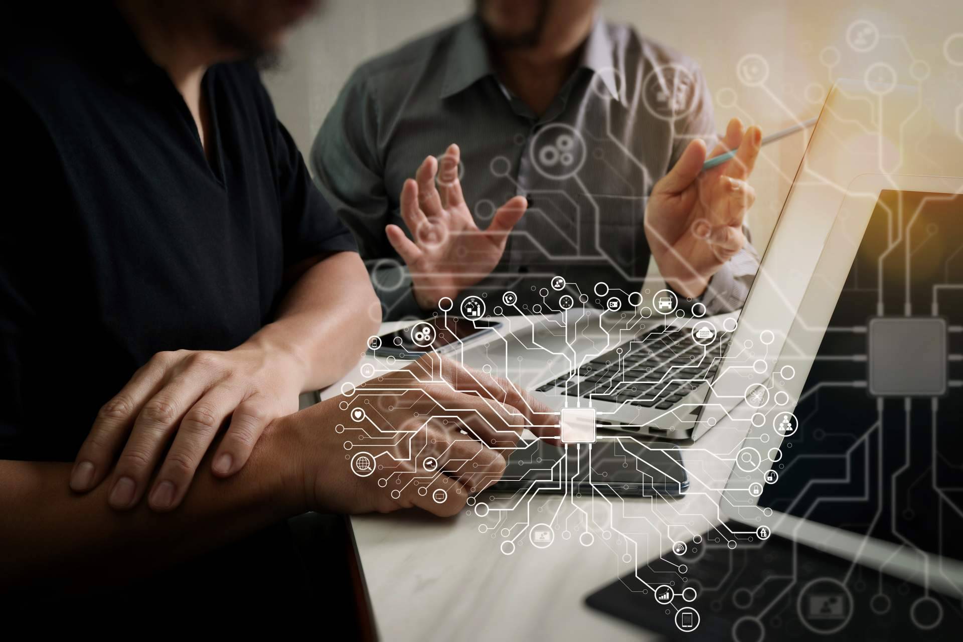 Soluciones personalizadas de aprendizaje automático de la mano Shugert